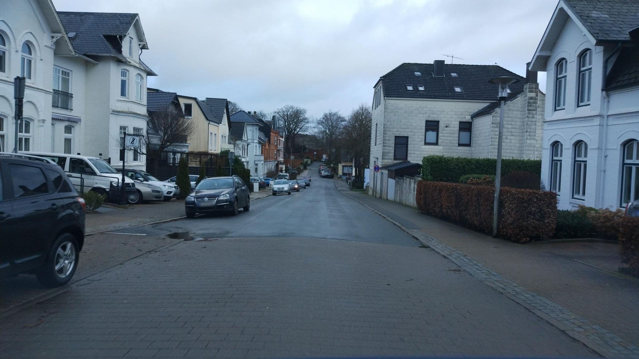 Street view near Hotel Hahn, Schleswig — © hoeckie (CC BY-SA · Mapillary)