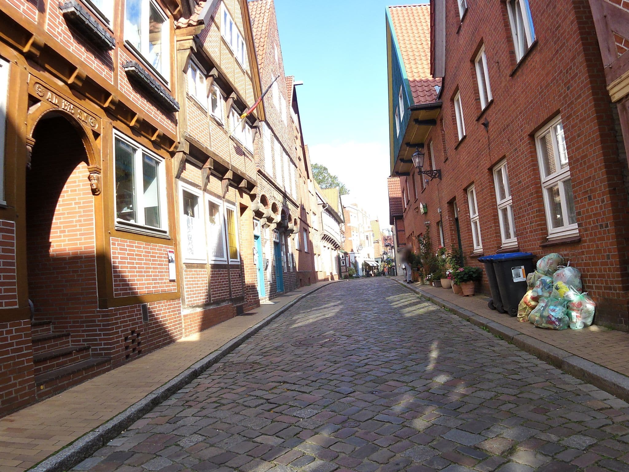 Street view near Hotel Möller, Lauenburg — © dcp (CC BY-SA · Mapillary)
