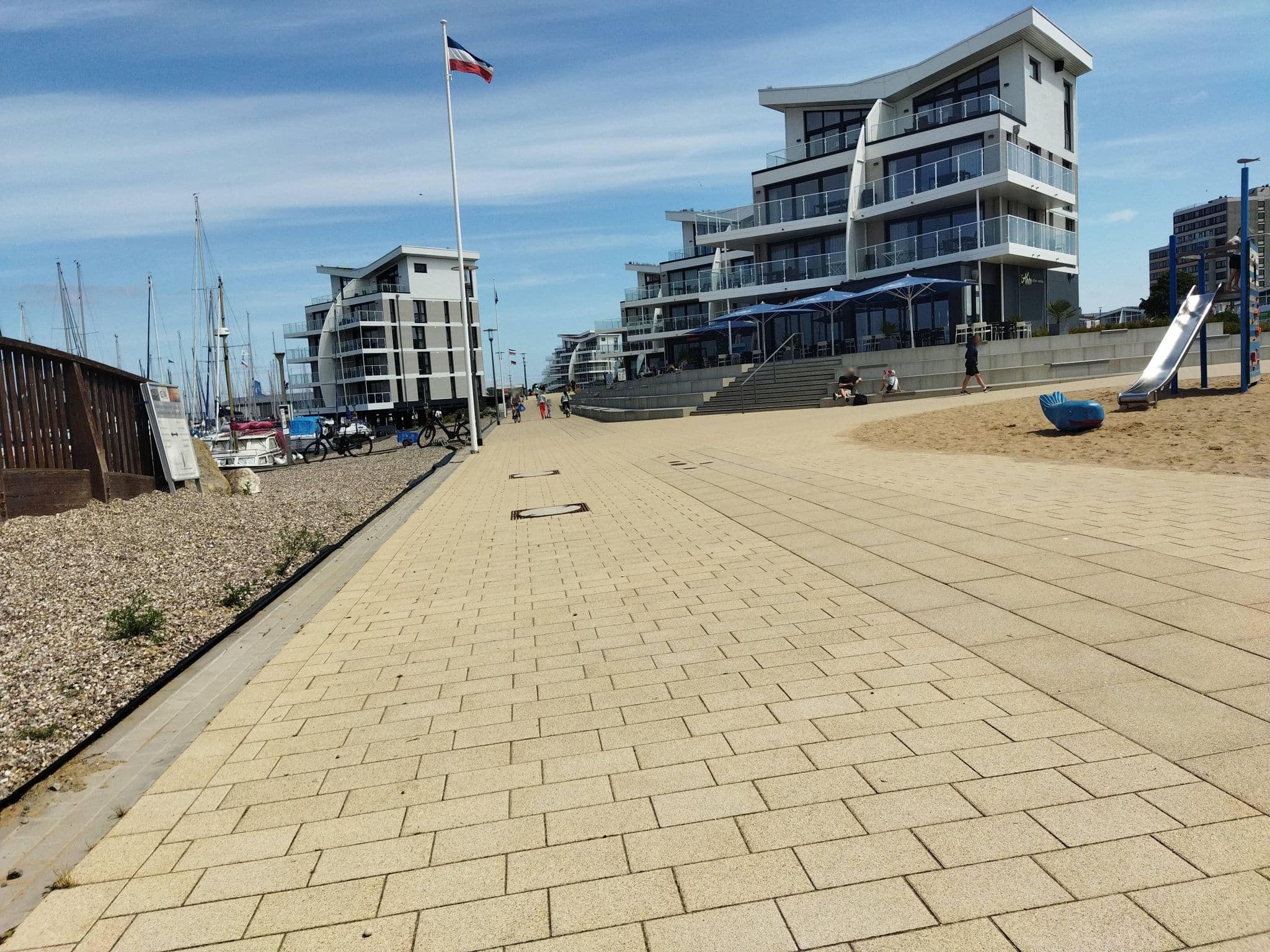 Street view near DanCenter Marina Wendtorf, Wendtorf — © changchun1 (CC BY-SA · Mapillary)