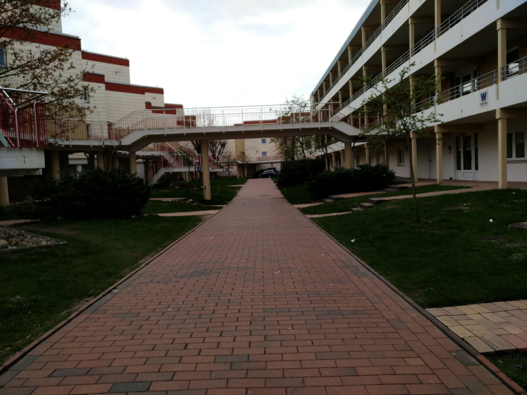 Street view near Luv & Lee, Wangels — © aceini (CC BY-SA · Mapillary)