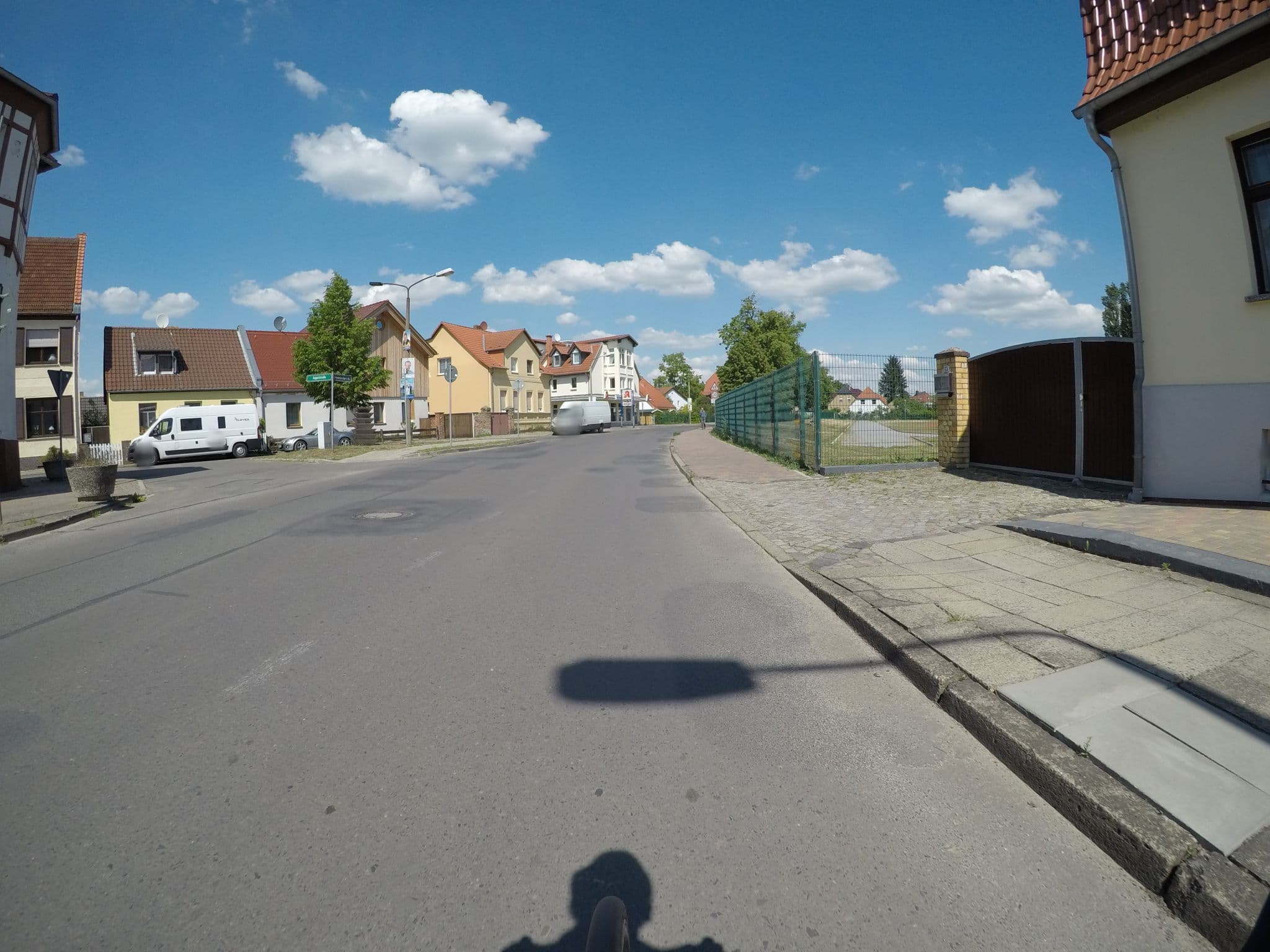 Street view near Hotel Goldener Anker, Michendorf — © kartonage (CC BY-SA · Mapillary)