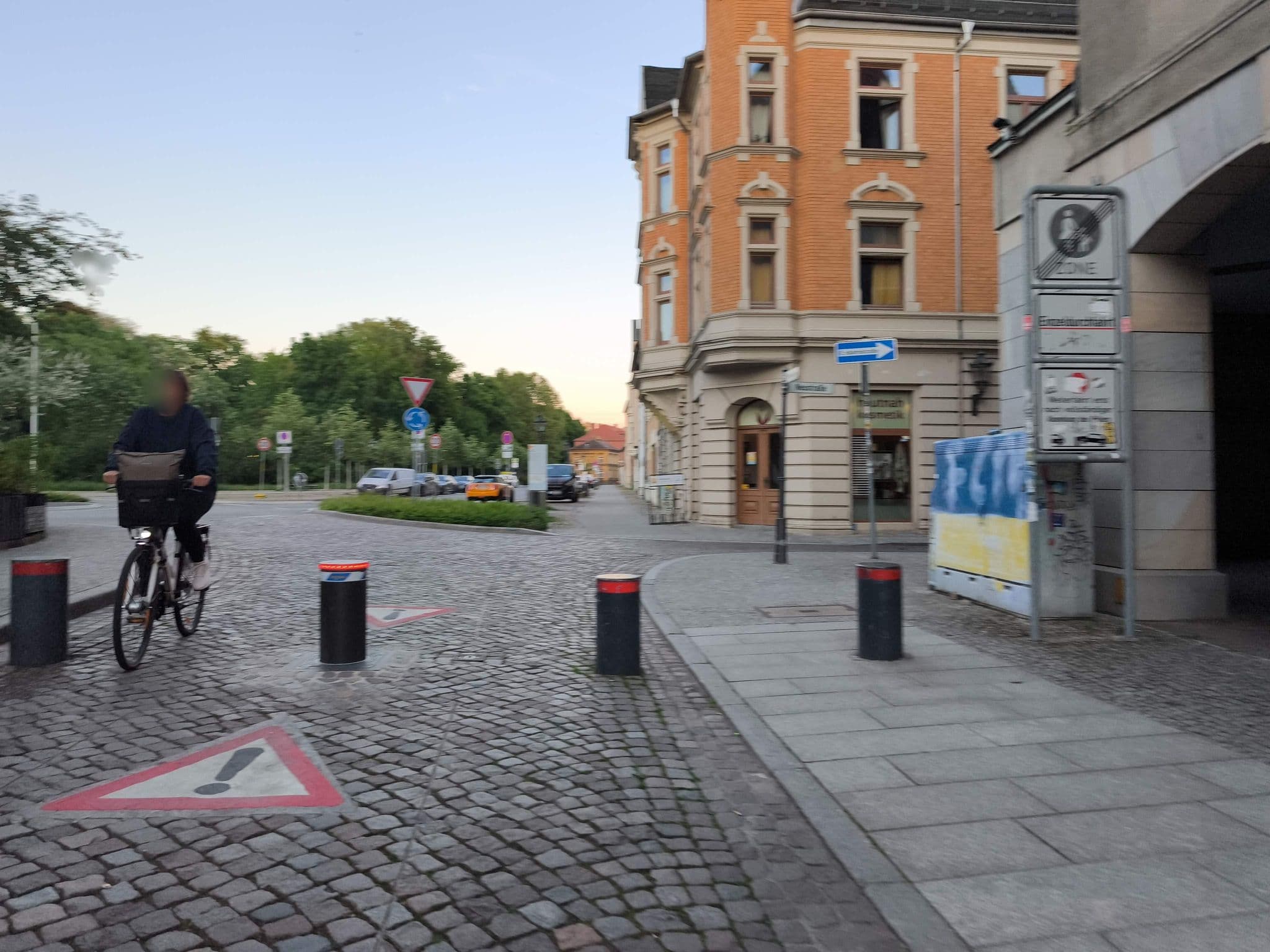 Street view near BEGA Hotel Betriebsgesellschaft, Wittenberg — © hotteliene (CC BY-SA · Mapillary)