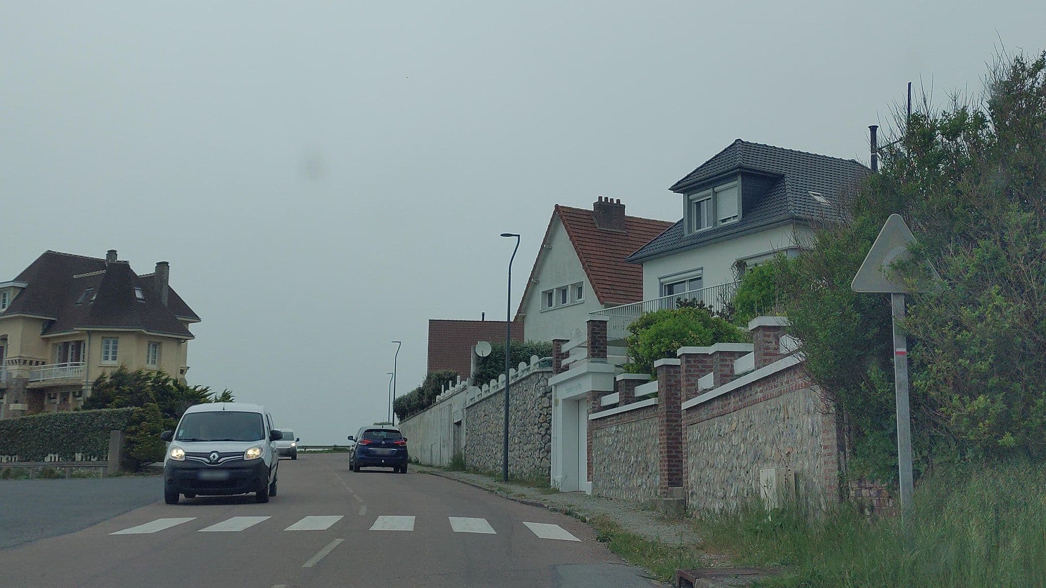 Street view near Résidence du Mas, Criel-sur-Mer — © didier2020 (CC BY-SA · Mapillary)