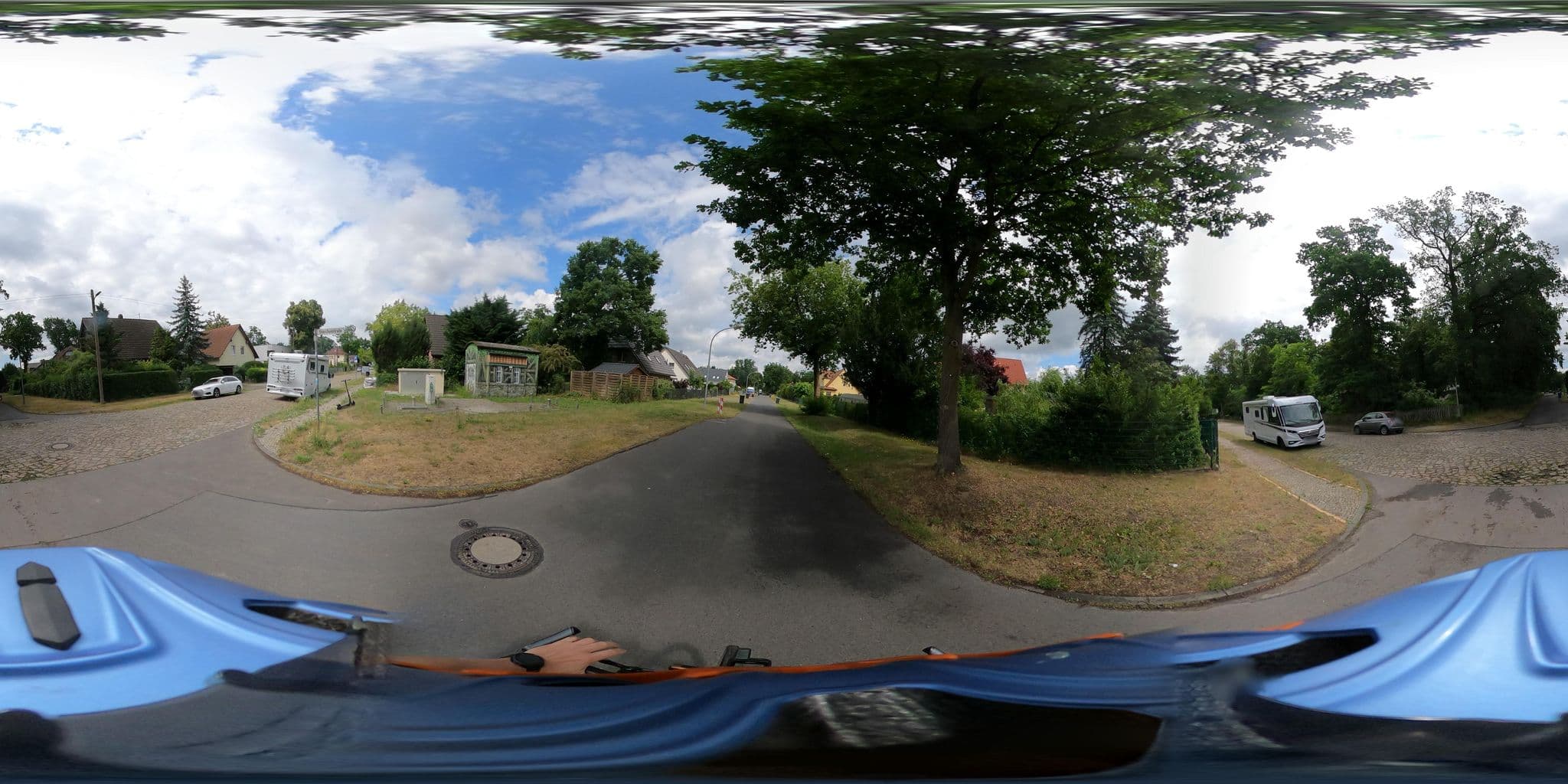 Street view near Lindemann Wilhelm, Dallgow-Döberitz — © ADFC-FKS (CC BY-SA · Mapillary)