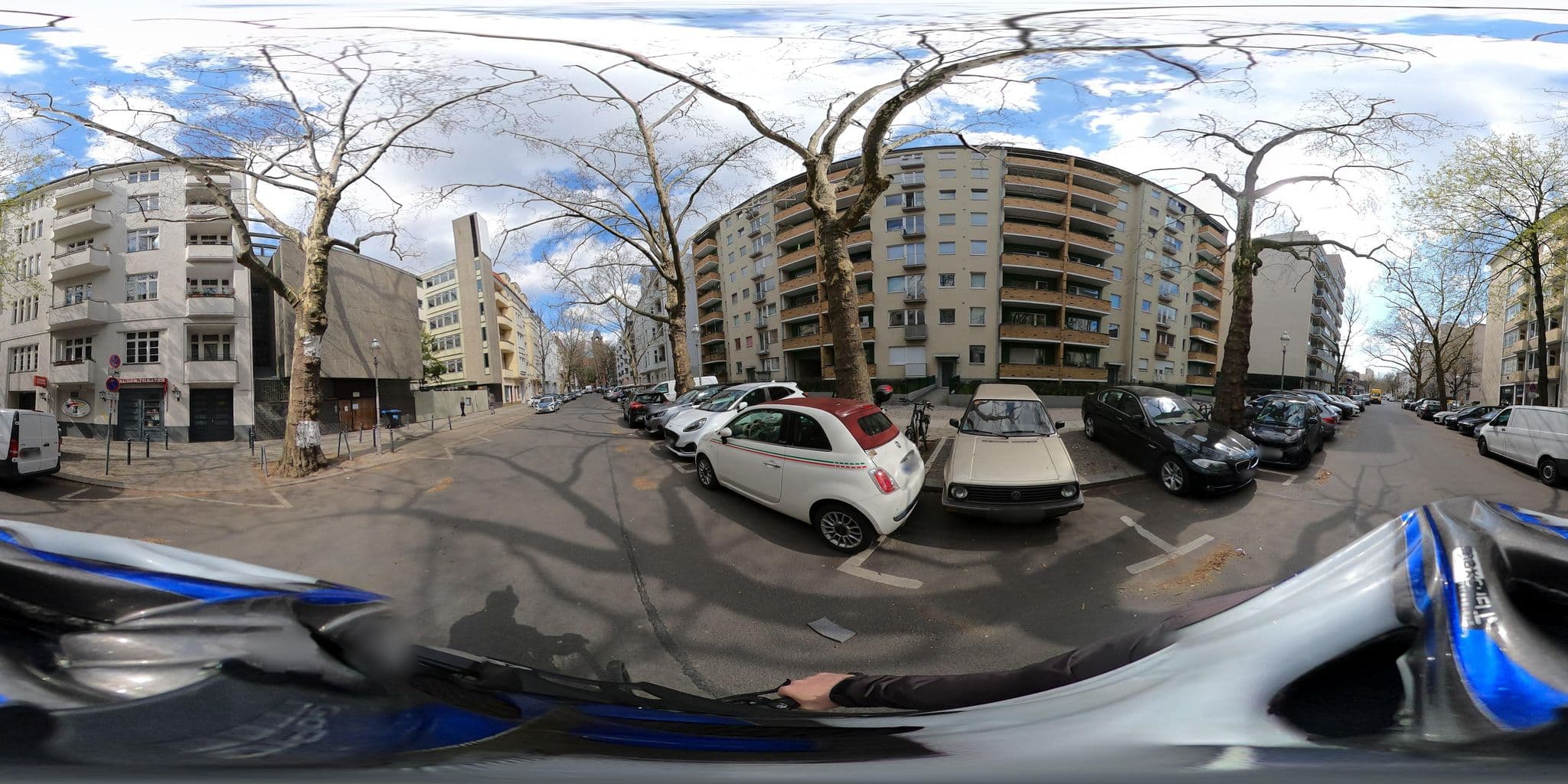 Street view near Kudamm Apartment West Central City, Halensee — © eserte (CC BY-SA · Mapillary)