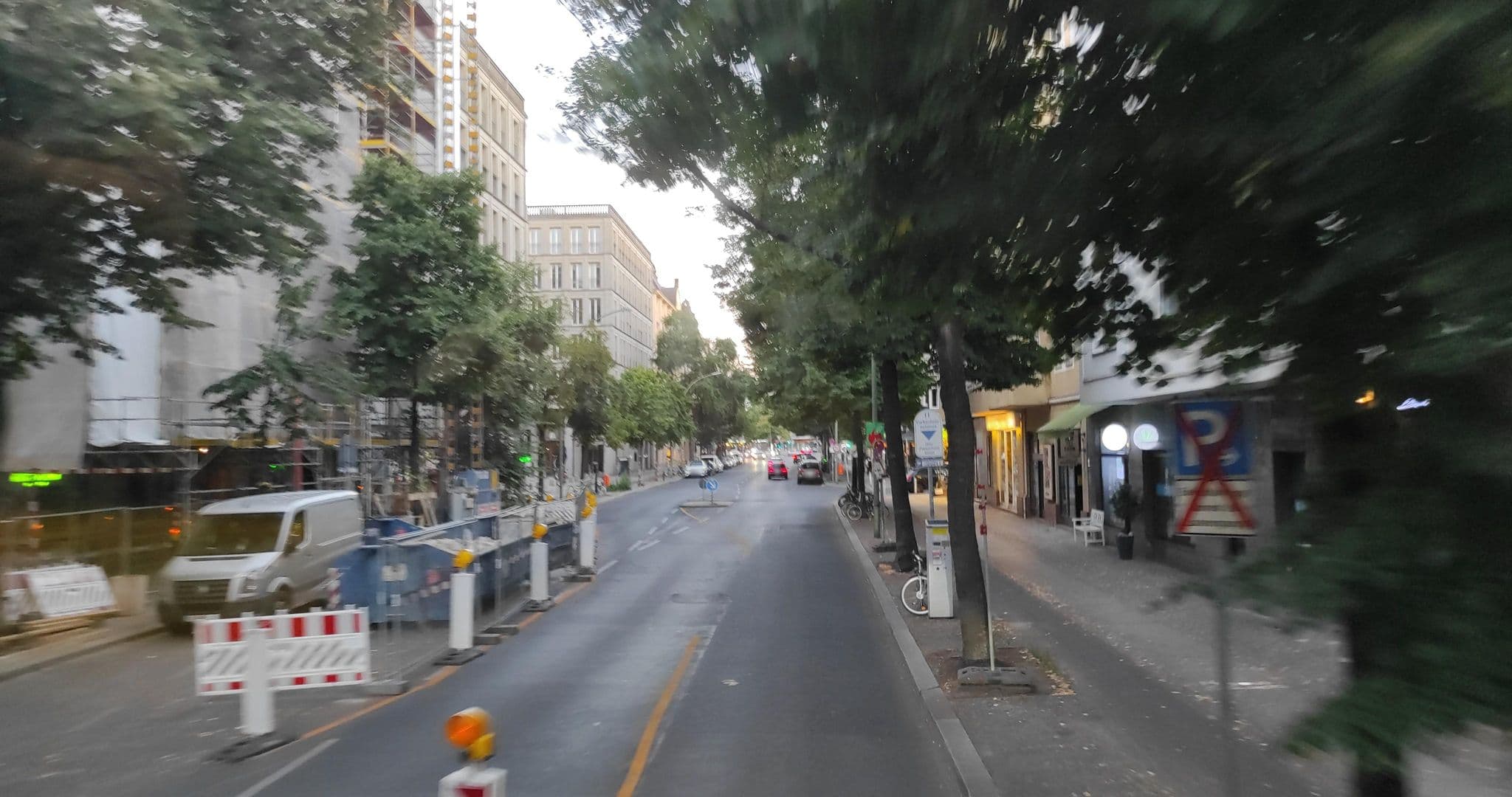 Street view near Wohlang da Silva Daniel Ferienhäuservermietung, Halensee — © slashme (CC BY-SA · Mapillary)