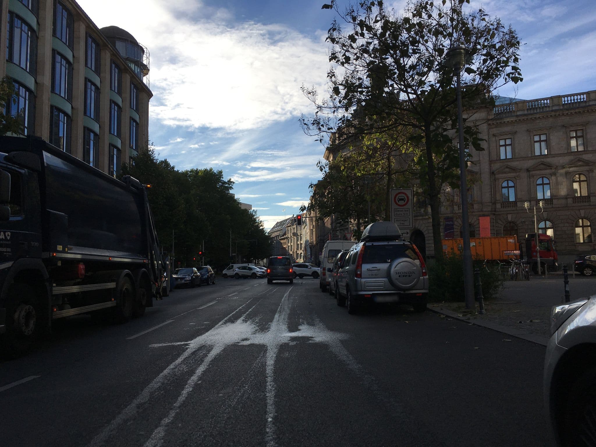 Street view near Hotel M68, Tiergarten — © carlheinz (CC BY-SA · Mapillary)