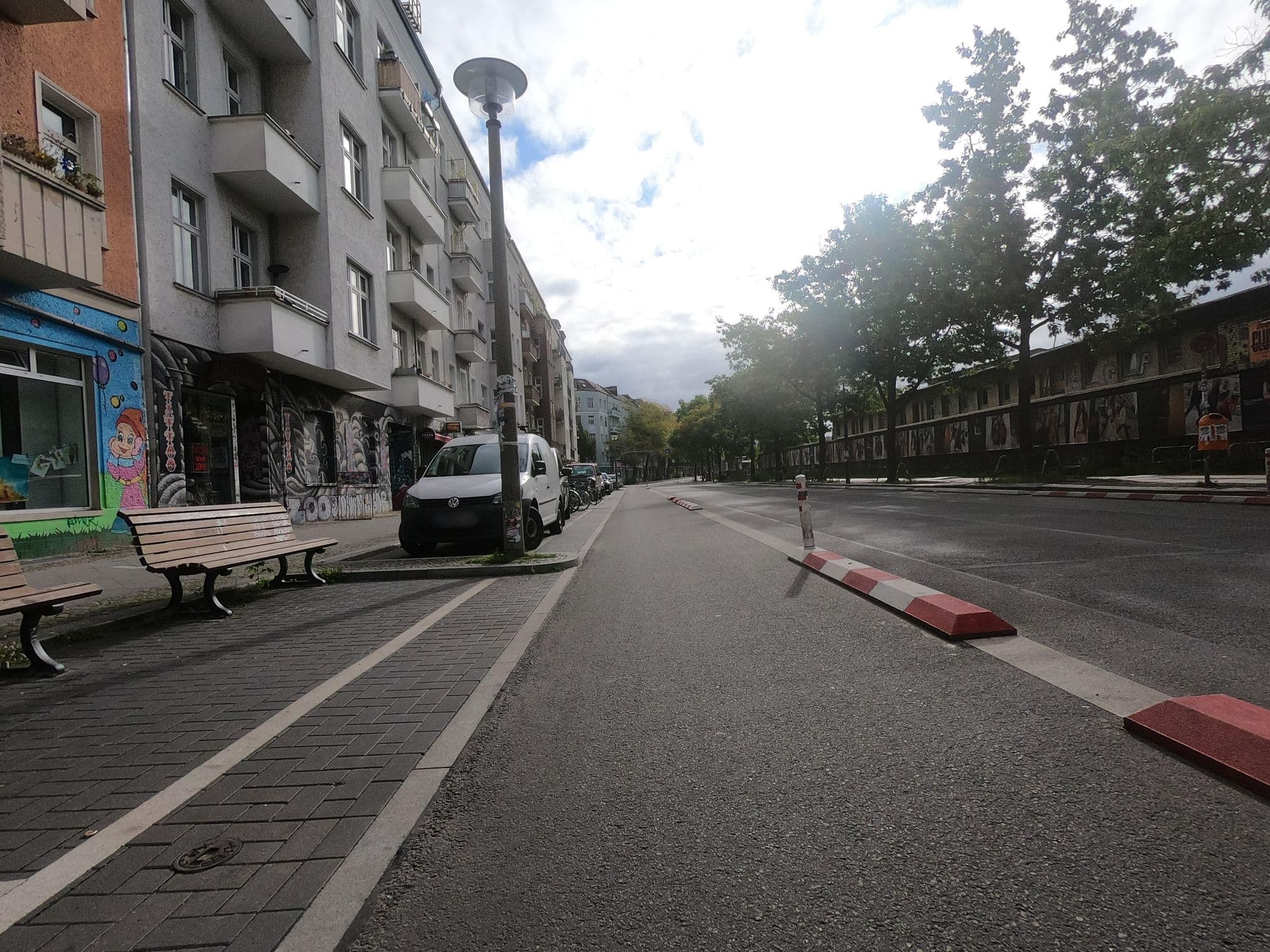 Street view near Five Skulls Apartments, Friedrichshain — © carlheinz (CC BY-SA · Mapillary)