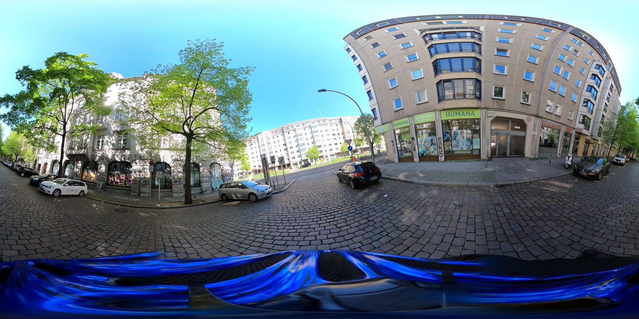 Street view near Boardinghouse by Sunton, Friedrichshain — © supaplex030 (CC BY-SA · Mapillary)