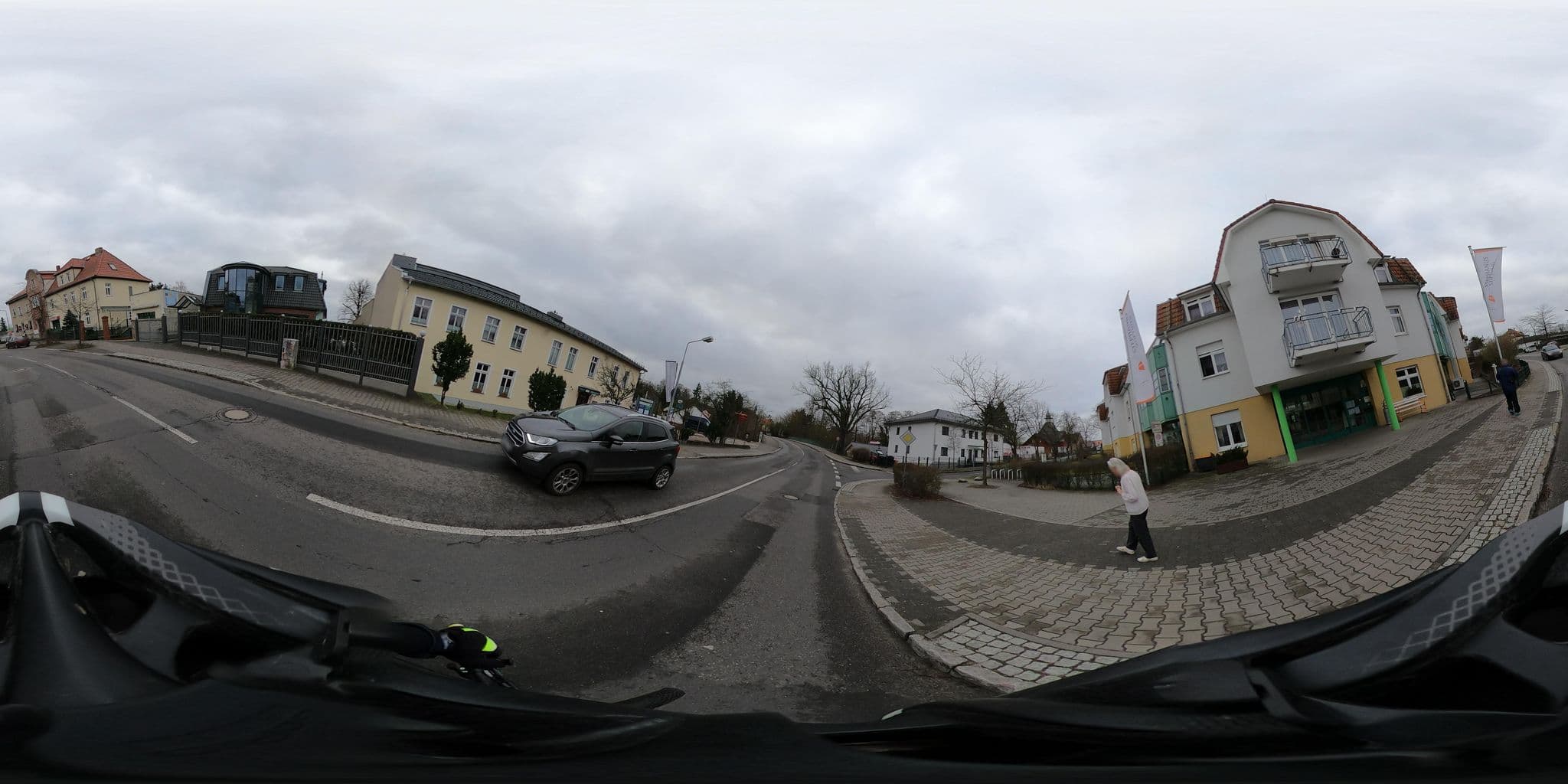 Street view near Heydewirt Am Peetzsee Restaurant And Pension, Grünheide — © stefanhrt (CC BY-SA · Mapillary)