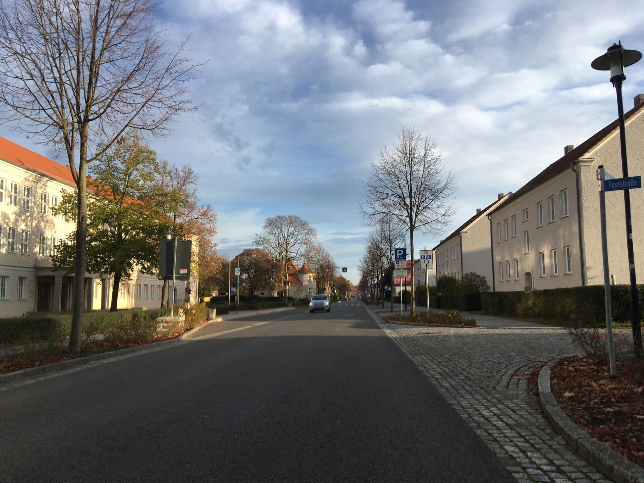Street view near Pension Zur Linde, Lubnjow — © carlheinz (CC BY-SA · Mapillary)
