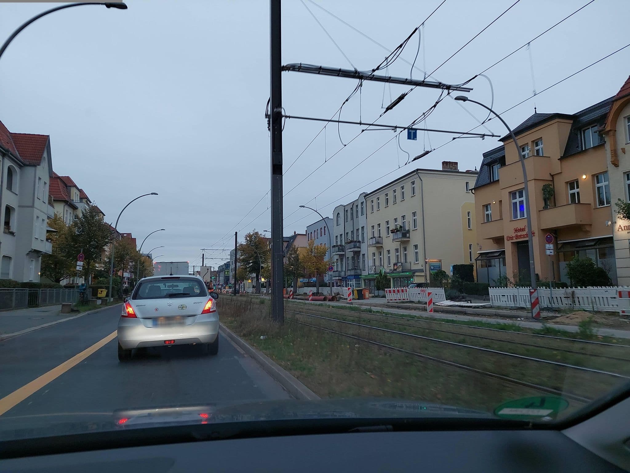 Street view near Hotel Mardin, Karlshorst — © DBSEV_SBB (CC BY-SA · Mapillary)