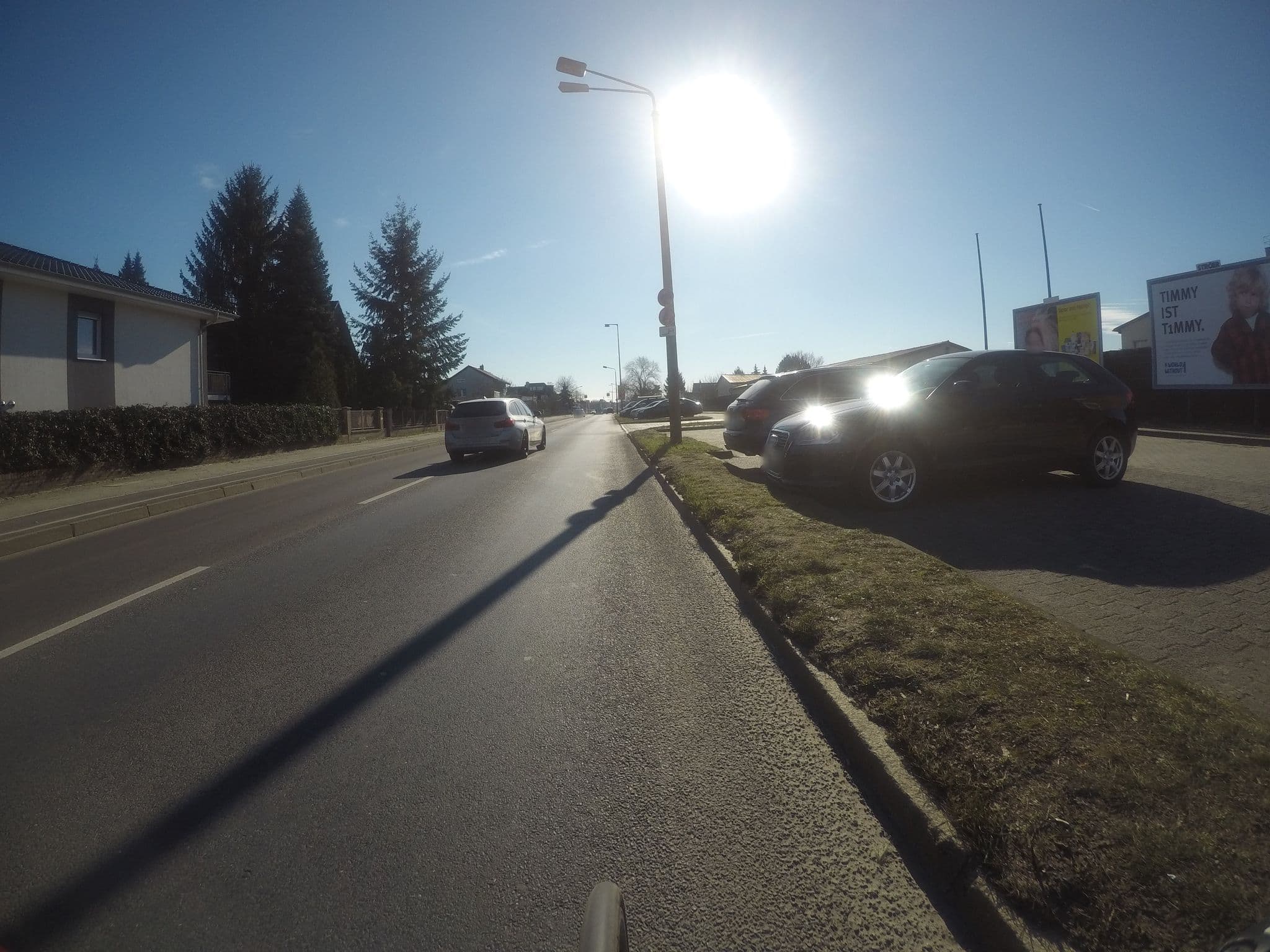 Street view near Happy Holiday, Biesdorf — © kartonage (CC BY-SA · Mapillary)
