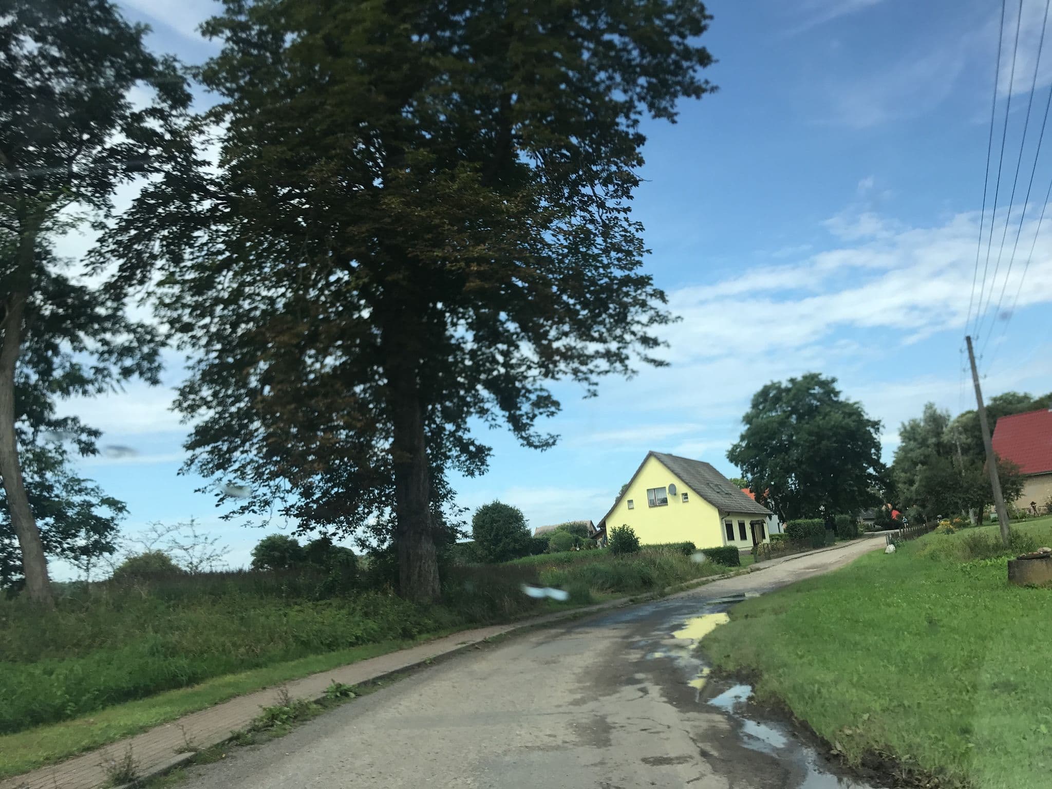 Street view near Ferienwohnungen Schillersdorf SEE, Rechlin — © dl7auq (CC BY-SA · Mapillary)