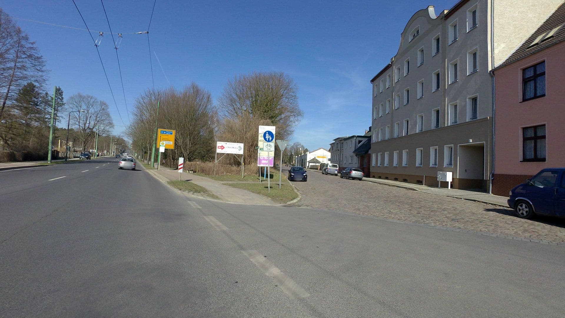Street view near Zimmervermietung Zemlin, Eberswalde — © moenk (CC BY-SA · Mapillary)