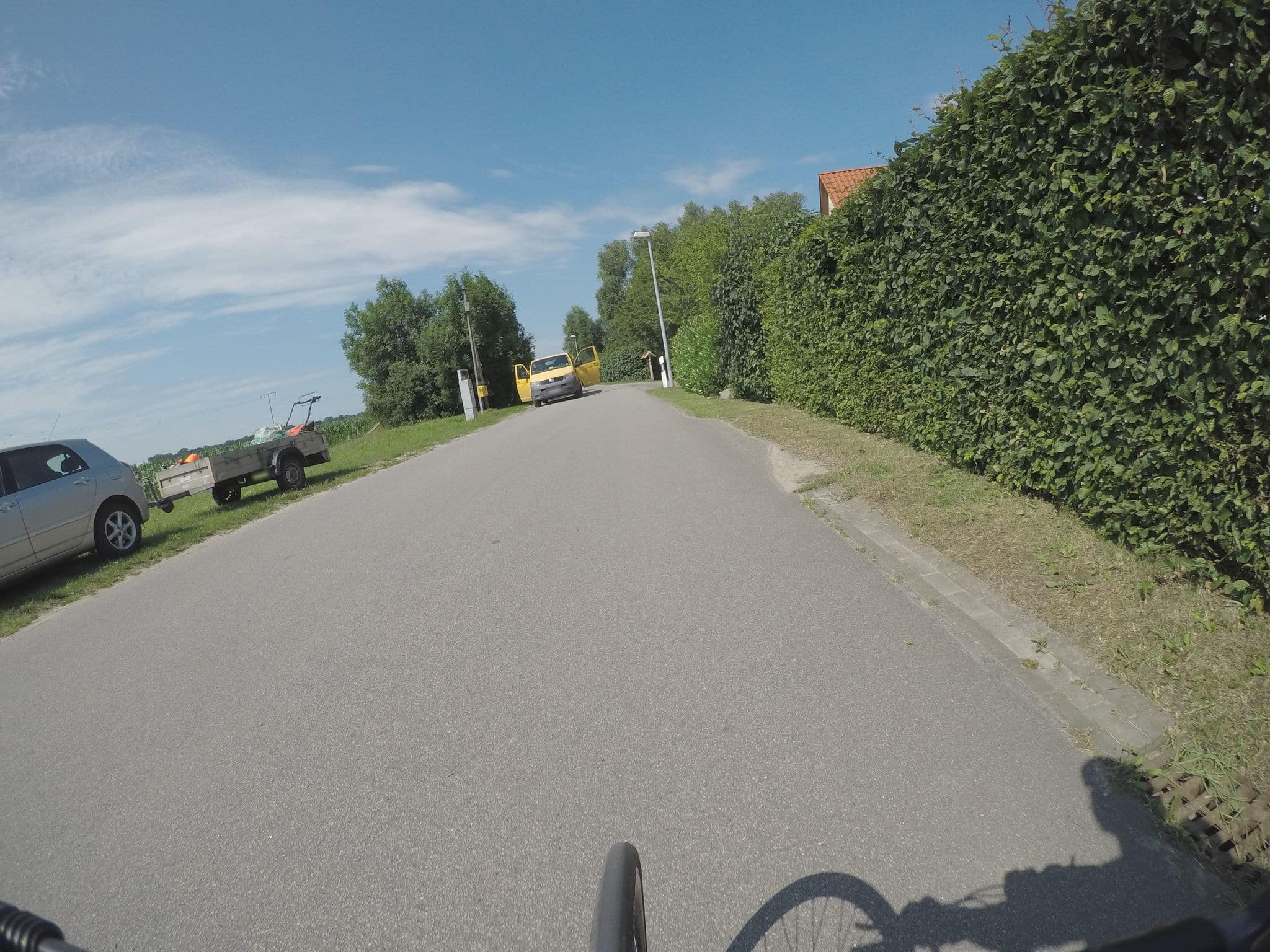 Street view near Ferienwohnungen C. Henning, Gingst — © kartonage (CC BY-SA · Mapillary)
