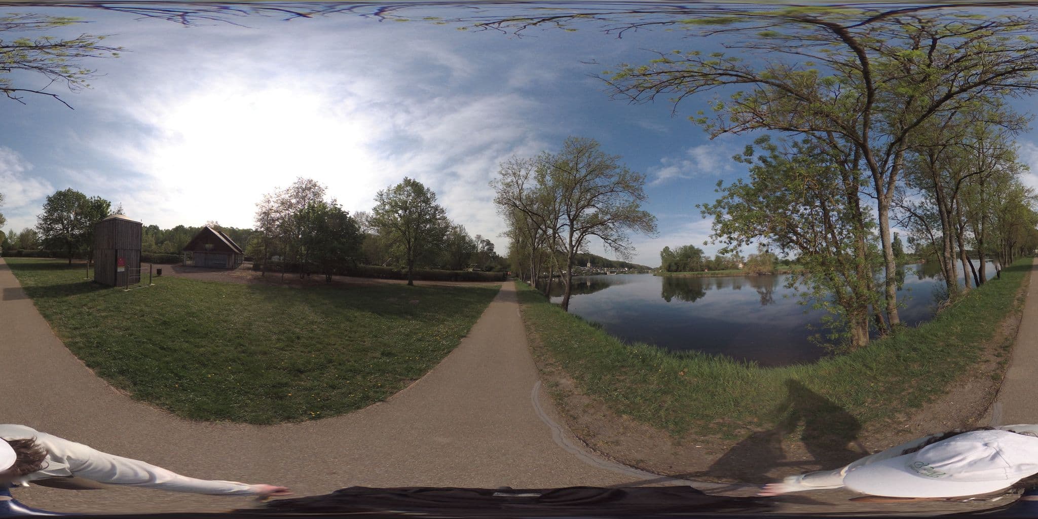 Street view near La Confluence, Savonnières — © geovelo (CC BY-SA · Mapillary)