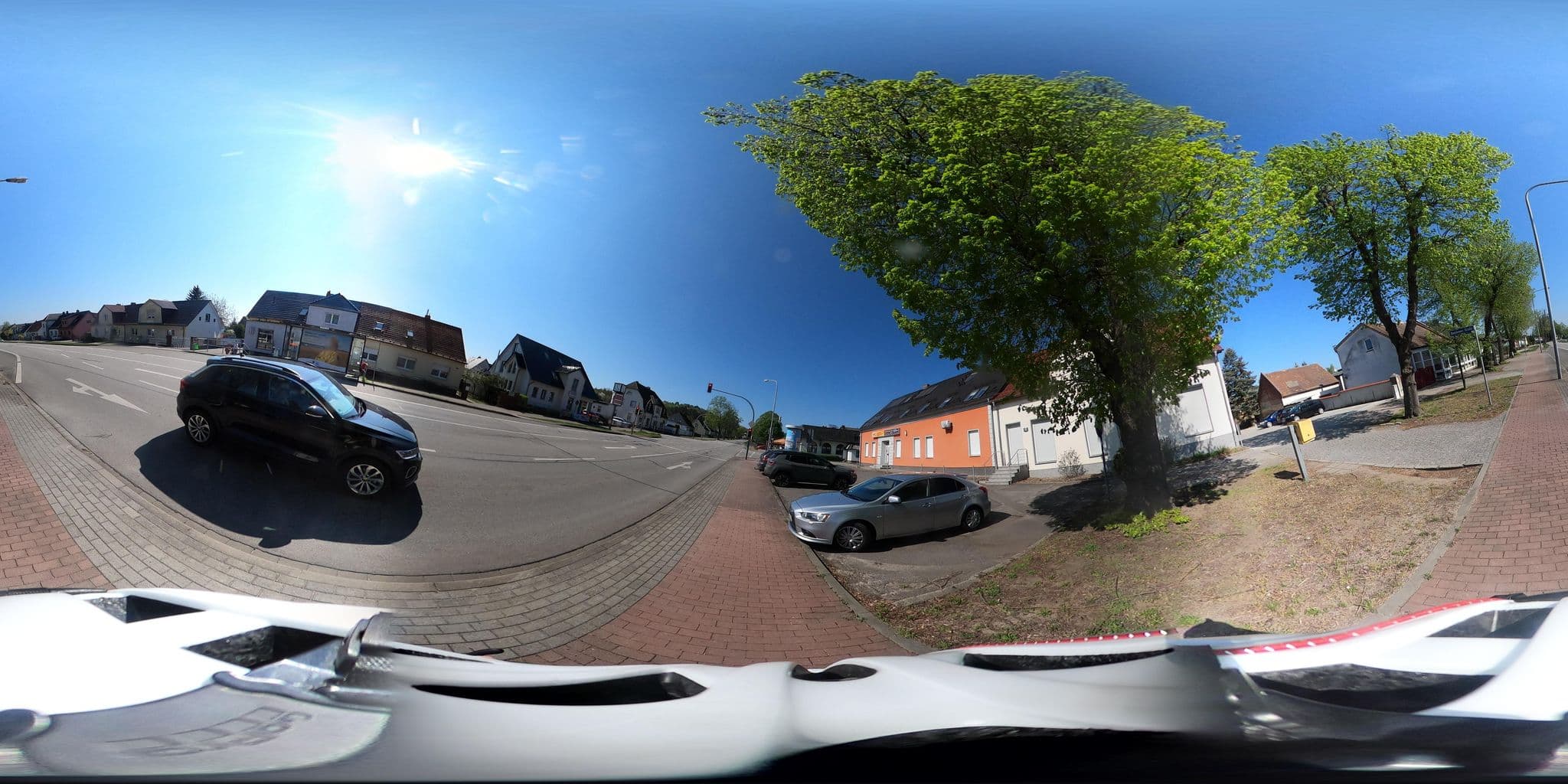 Street view near Pension in OT Schönfließ/Eisenhüttenstadt, Eisenhüttenstadt — © Oderradler (CC BY-SA · Mapillary)
