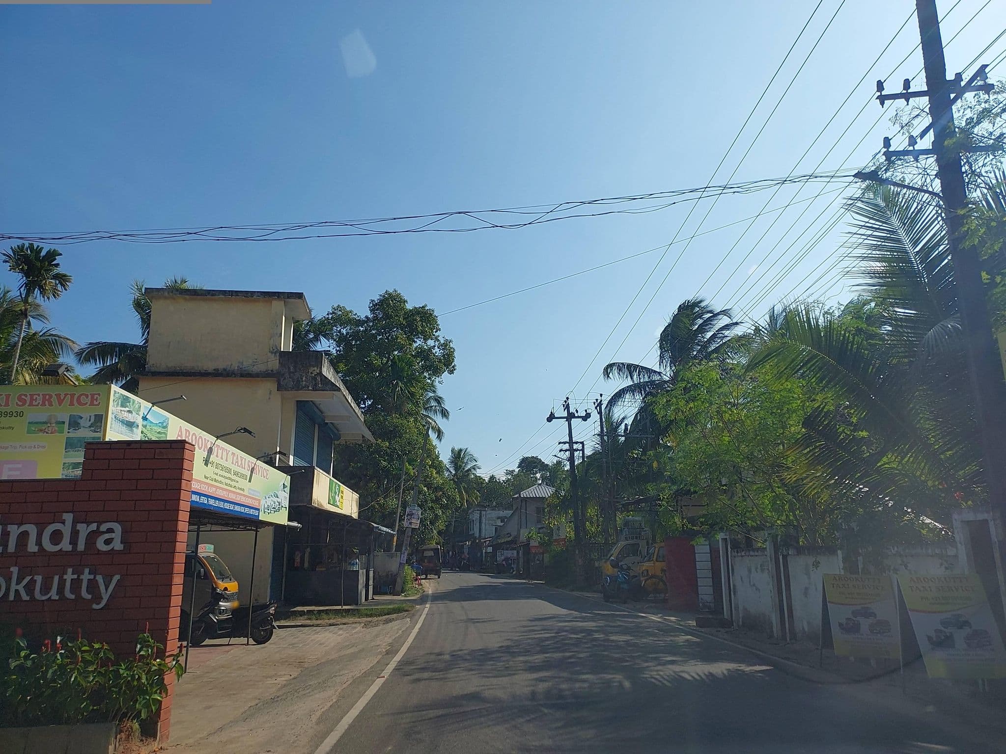 Street view near club mahindra arookutty, Arukutti — © V15 (CC BY-SA · Mapillary)