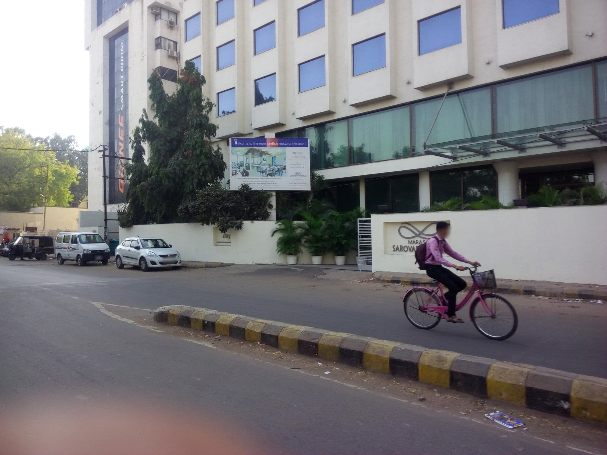 Street view near Sarovar Portico, Rājkot — © ajay (CC BY-SA · Mapillary)
