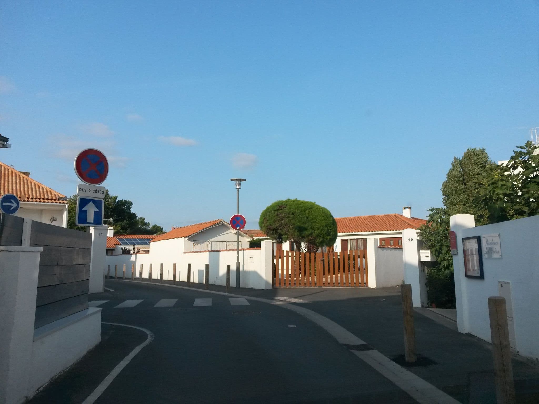 Street view near Résidence de l’Océan, La Tranche-sur-Mer — © uwekoch (CC BY-SA · Mapillary)