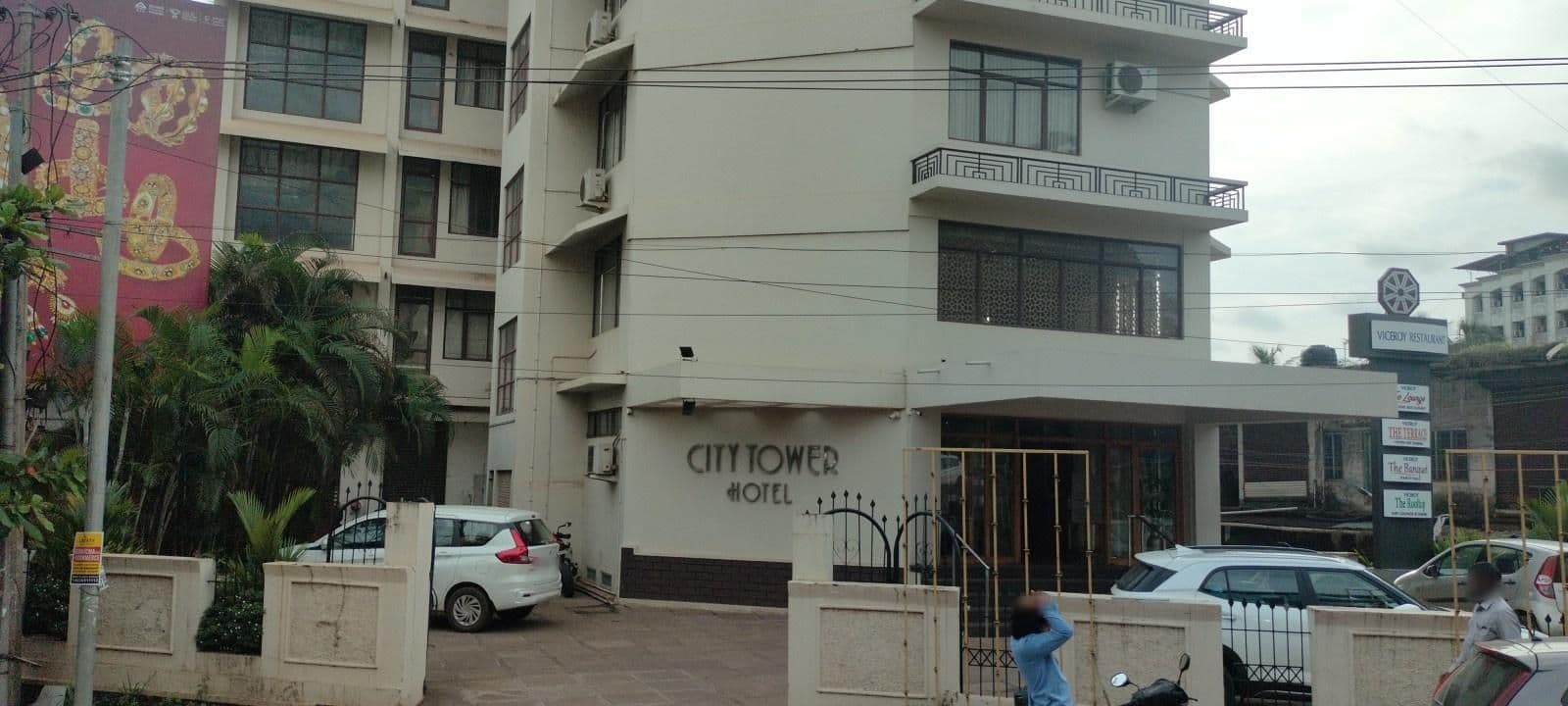 Street view near City Tower, Kāsaragod — © Smijo_Saji (CC BY-SA · Mapillary)