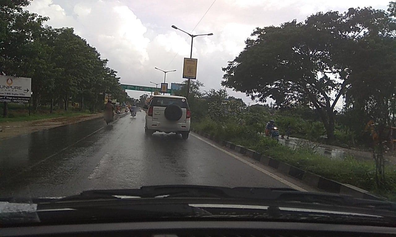 Street view near The Atrium, Belvata — © natarajakaveeti (CC BY-SA · Mapillary)