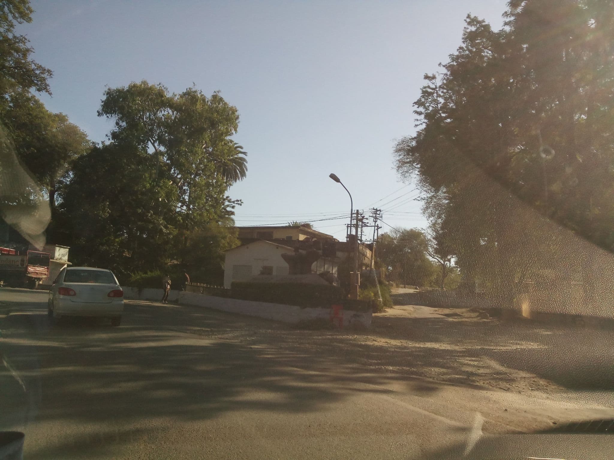 Street view near Hotel Royale Palace, Ābu — © shravan91 (CC BY-SA · Mapillary)