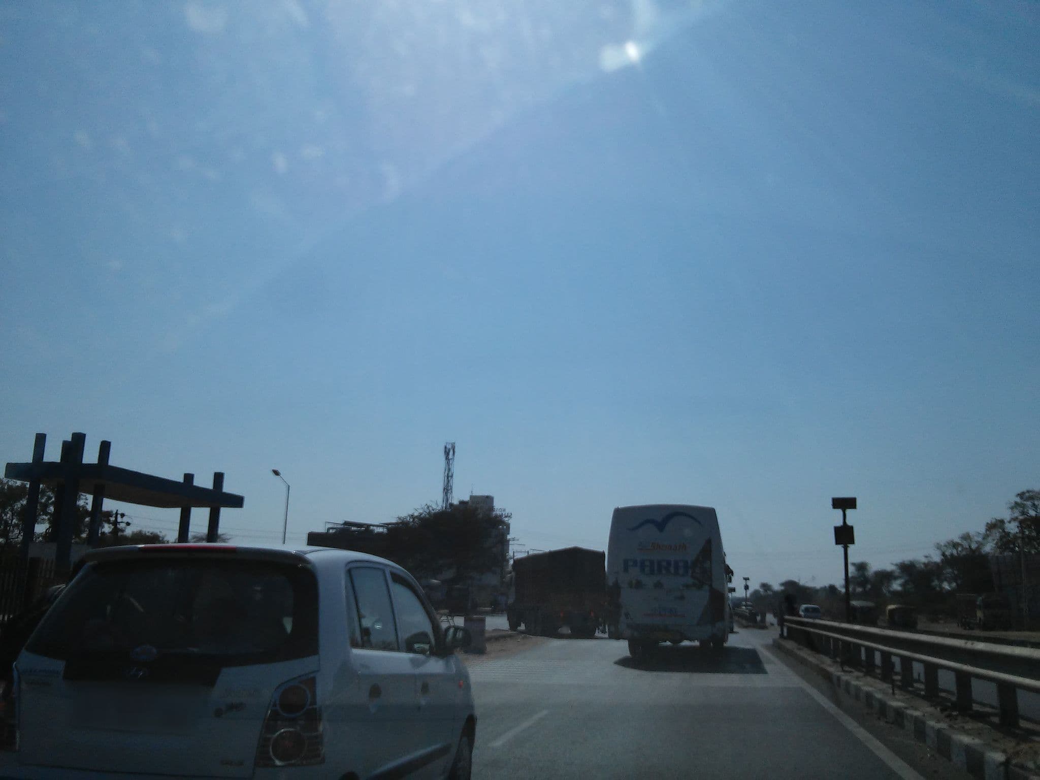 Street view near Milestone Hotel, Parabada — © shravan91 (CC BY-SA · Mapillary)