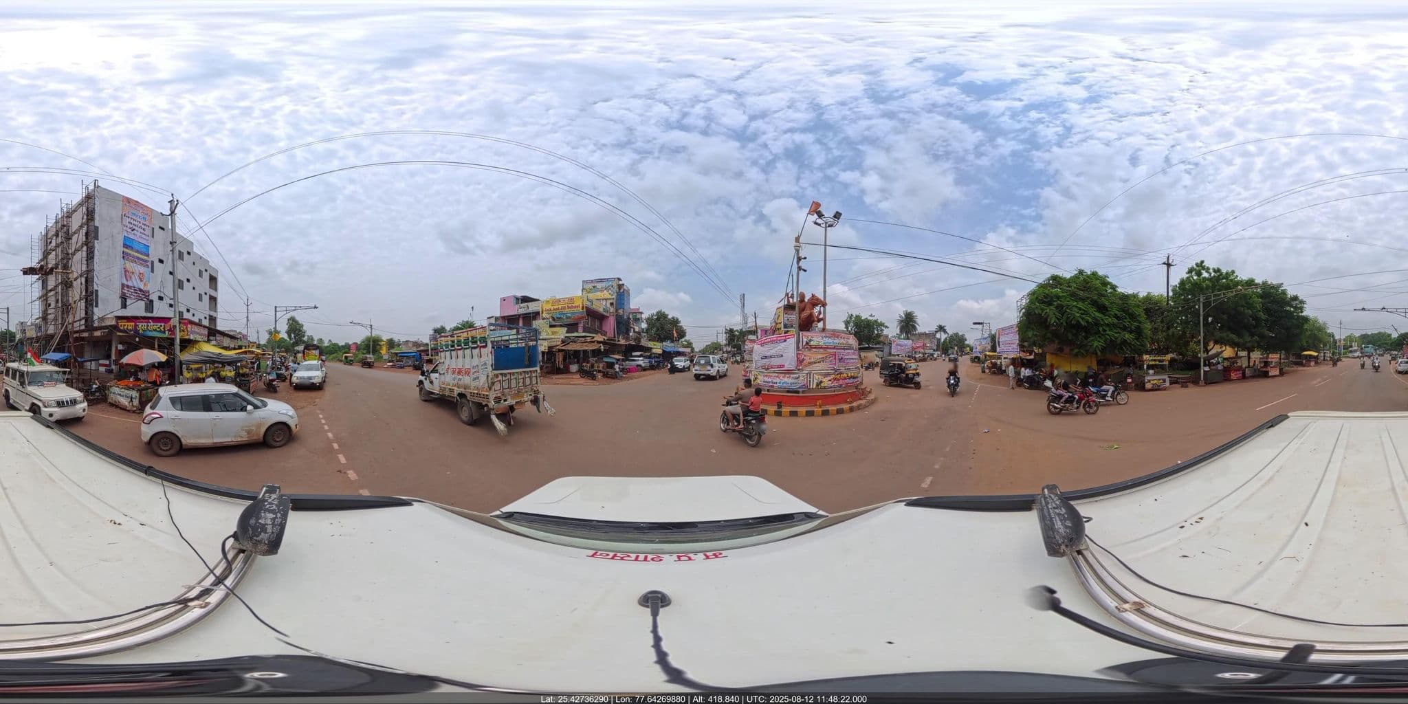 Street view near Sanskar Residency, Shivpuri — © snranjan (CC BY-SA · Mapillary)