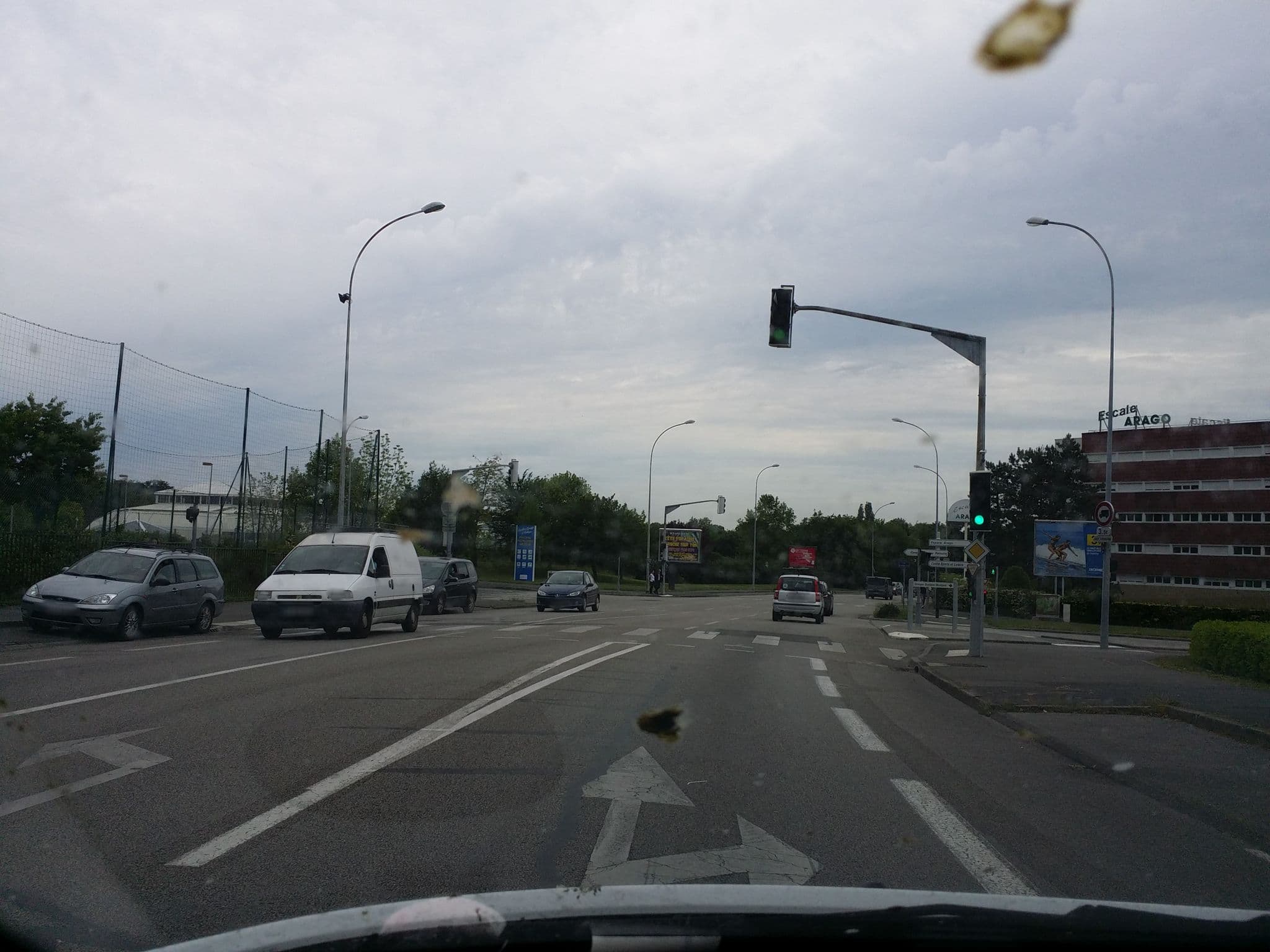 Street view near Kyriad, La Roche-sur-Yon — © aile85 (CC BY-SA · Mapillary)