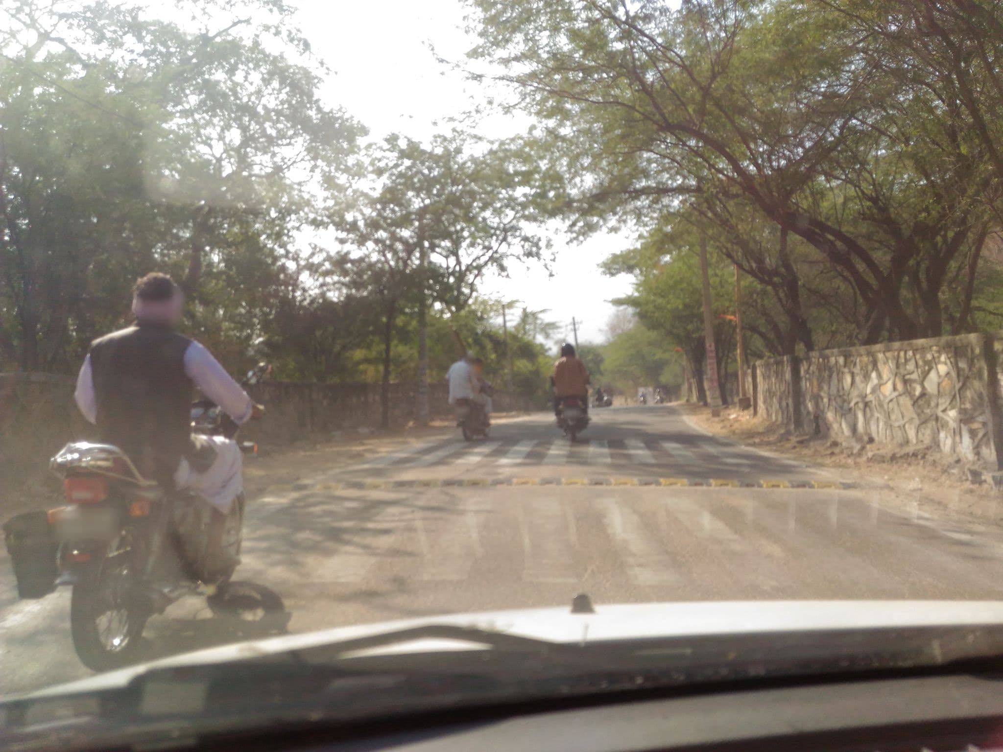 Street view near Heiwa Heaven The Resort, Bagrāna — © yogi (CC BY-SA · Mapillary)