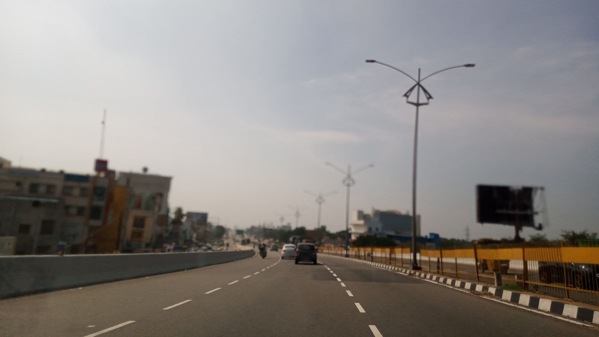 Street view near Arihanth Inn, Kangeyanallur — © pradeepbv (CC BY-SA · Mapillary)
