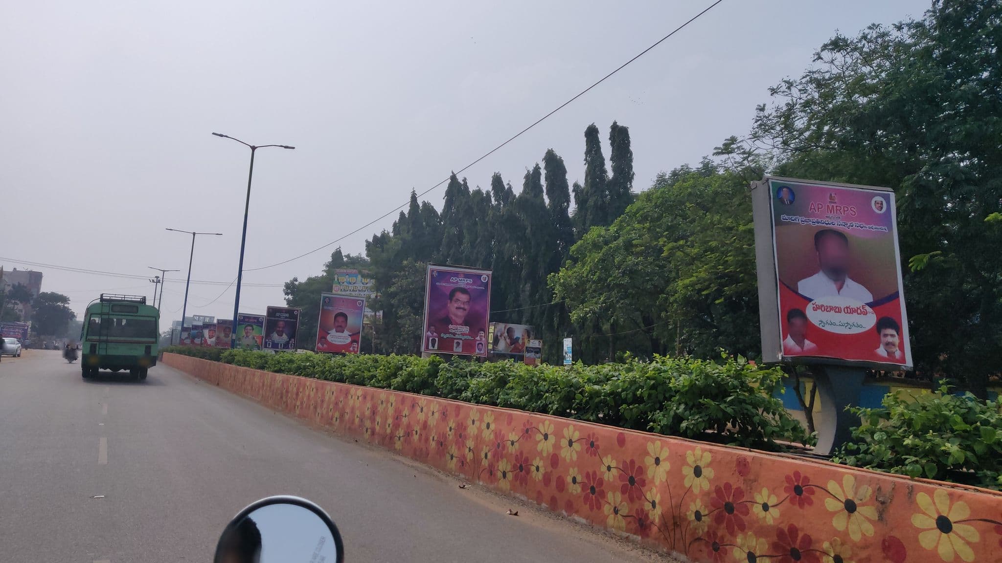 Street view near Haritha Restorent, Nellore — © baddu (CC BY-SA · Mapillary)
