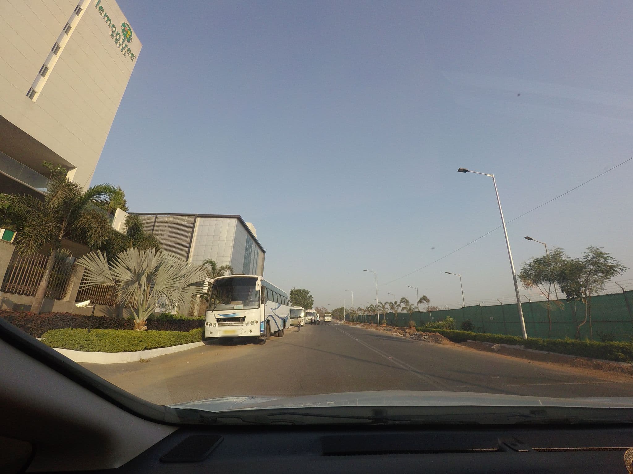 Street view near Lemontree hotel, Nārsingi — © chethan (CC BY-SA · Mapillary)
