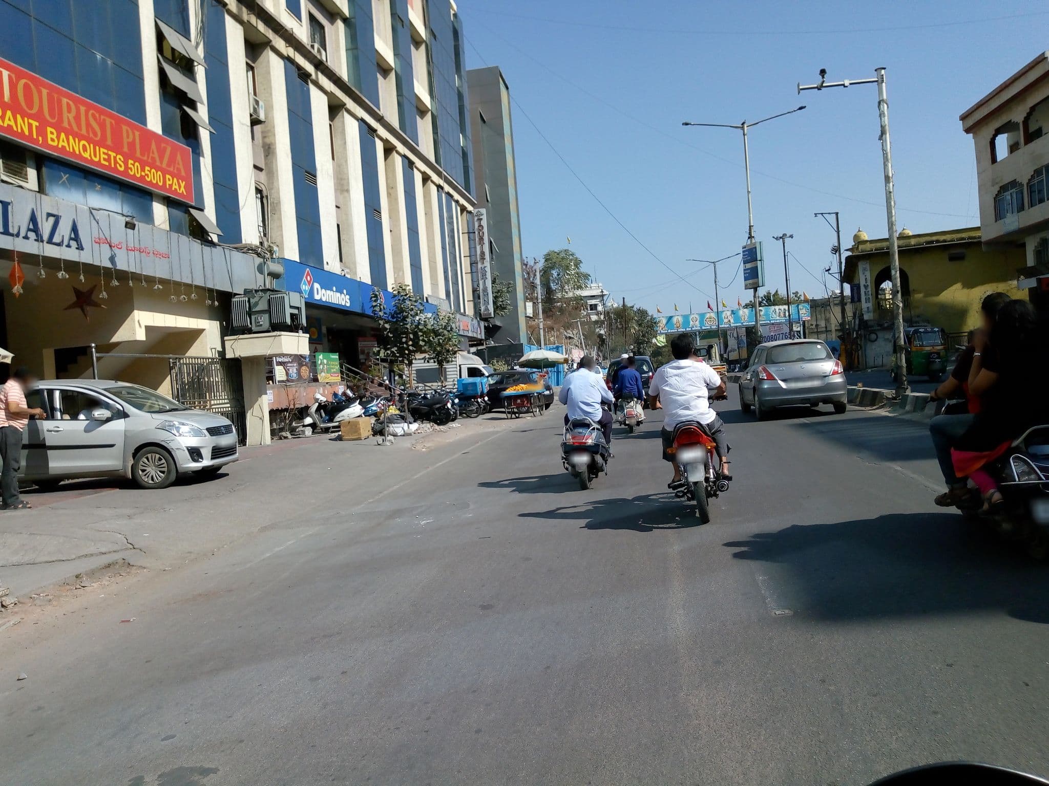Street view near Sri Tulja Bhavan Dharamshala, Gaddi Annaram — © natarajakaveeti (CC BY-SA · Mapillary)