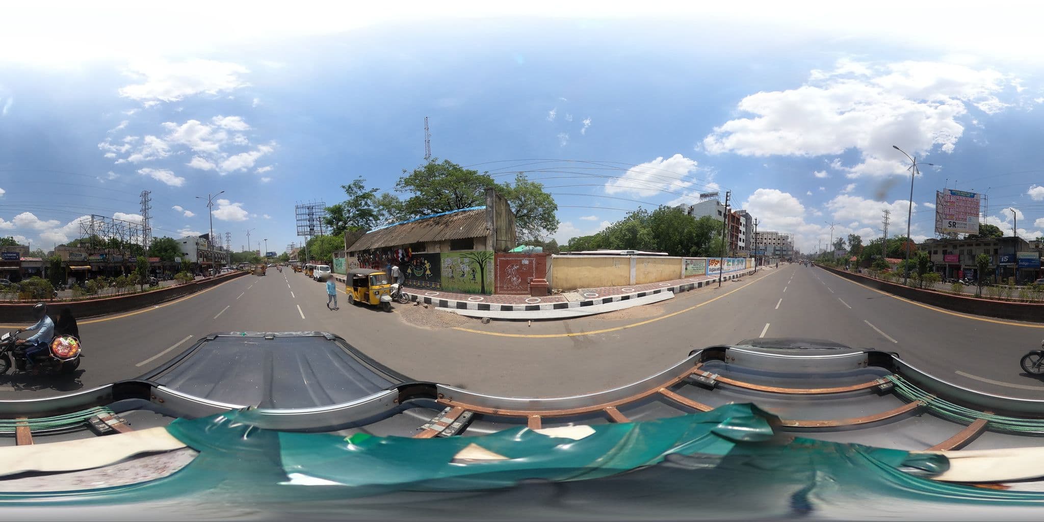 Street view near Pratima Regency Hotel, Karīmnagar — © mannar (CC BY-SA · Mapillary)