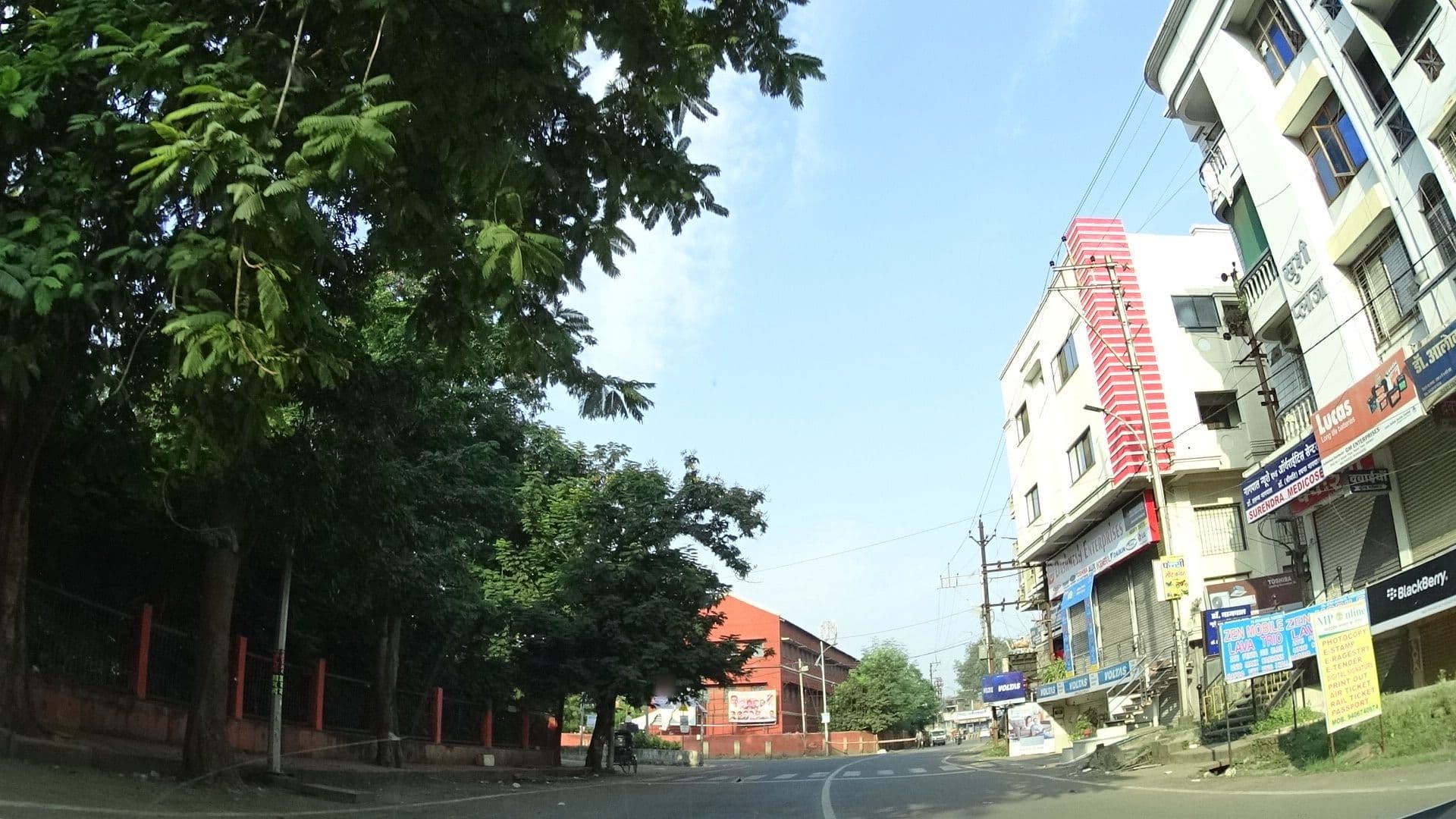 Street view near Samdariya Hotels Pvt. Ltd., Jabalpur — © geohacker (CC BY-SA · Mapillary)