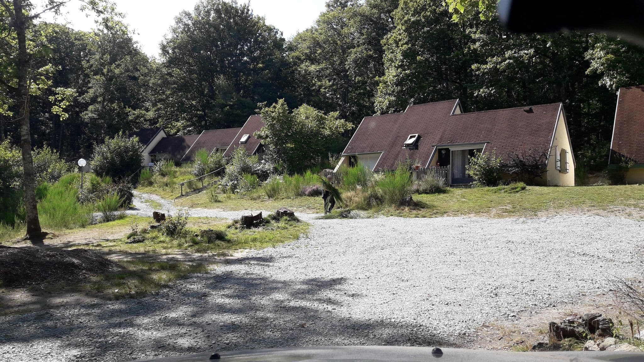 Street view near Hameau de vacance "La Forêt", Ahun — © eric_s (CC BY-SA · Mapillary)