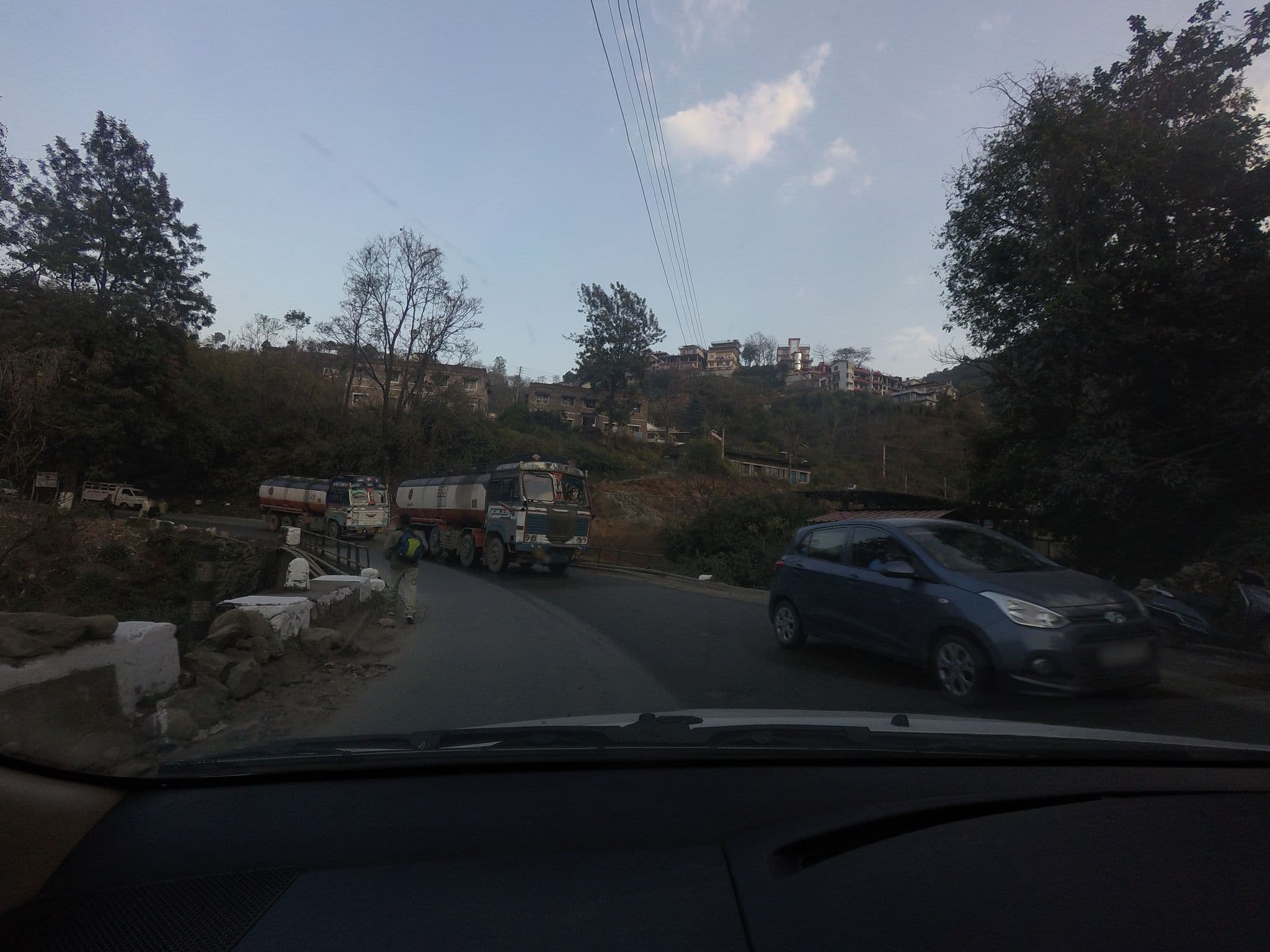 Street view near Hotel Shingar, Mandi — © natarajakaveeti (CC BY-SA · Mapillary)