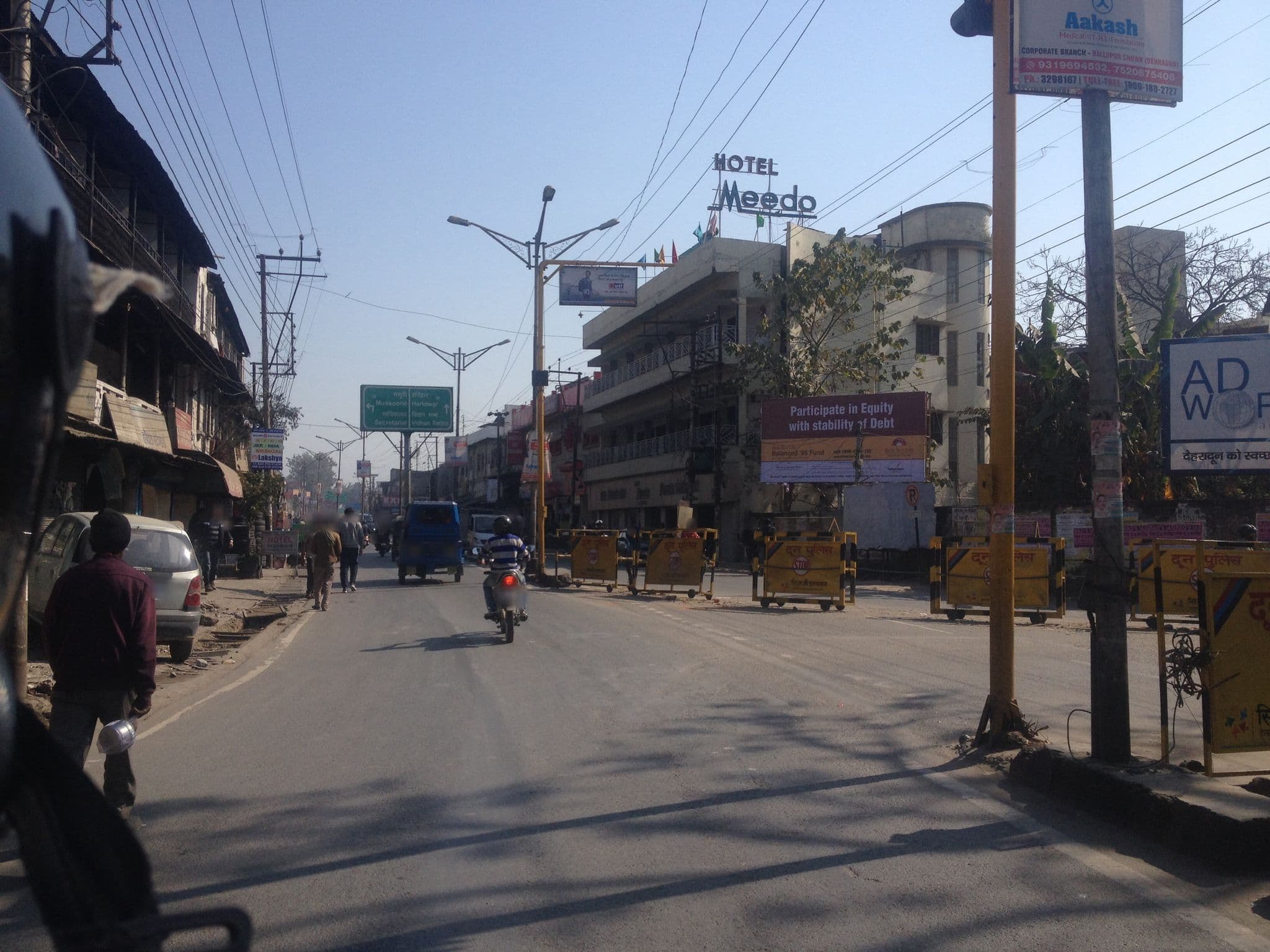 Street view near Hotel Valley Plaza, Dehradun — © mapillary_service (CC BY-SA · Mapillary)