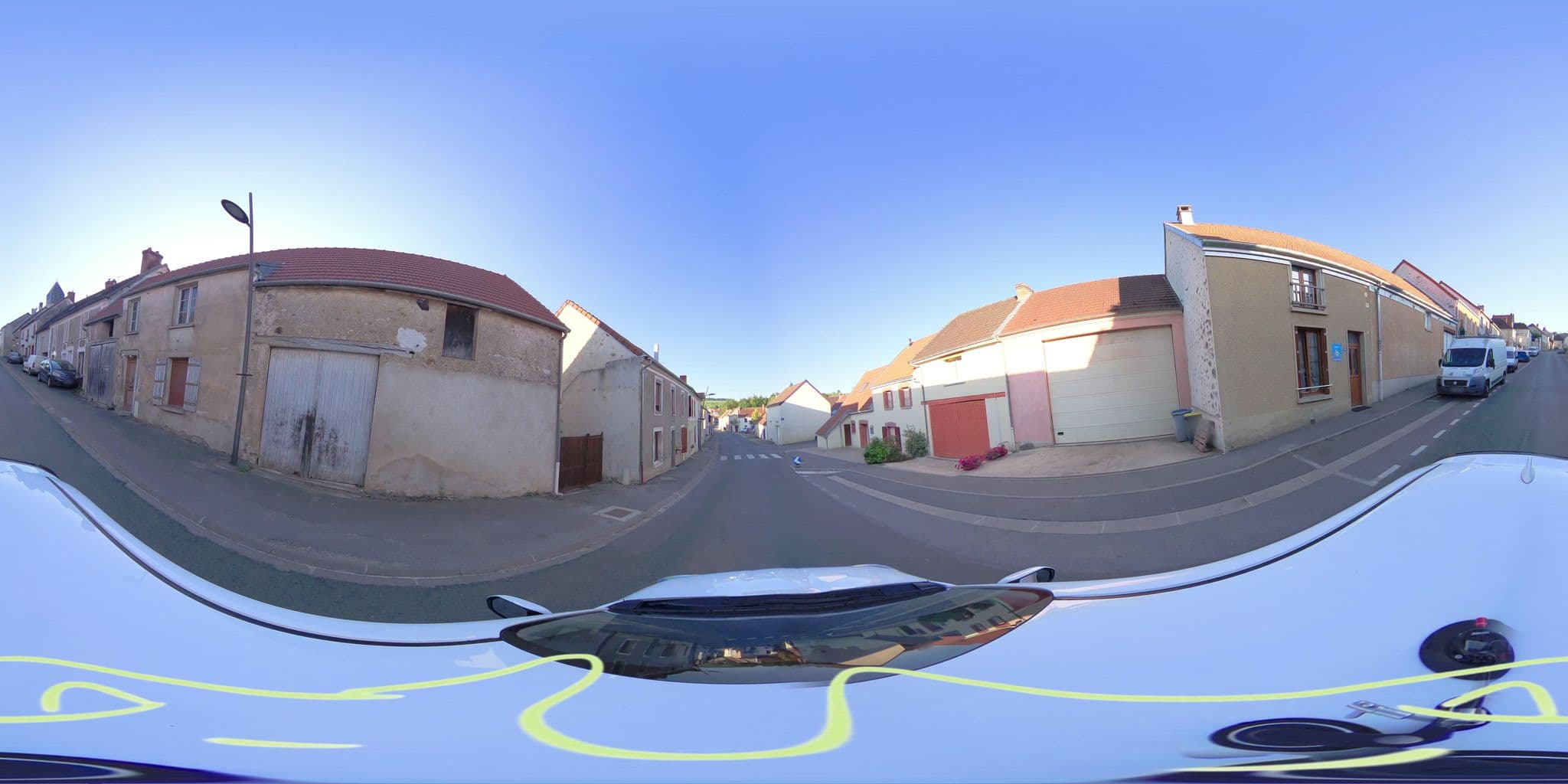 Street view near Le Sadi Bulles, Dormans — © atchisson (CC BY-SA · Mapillary)