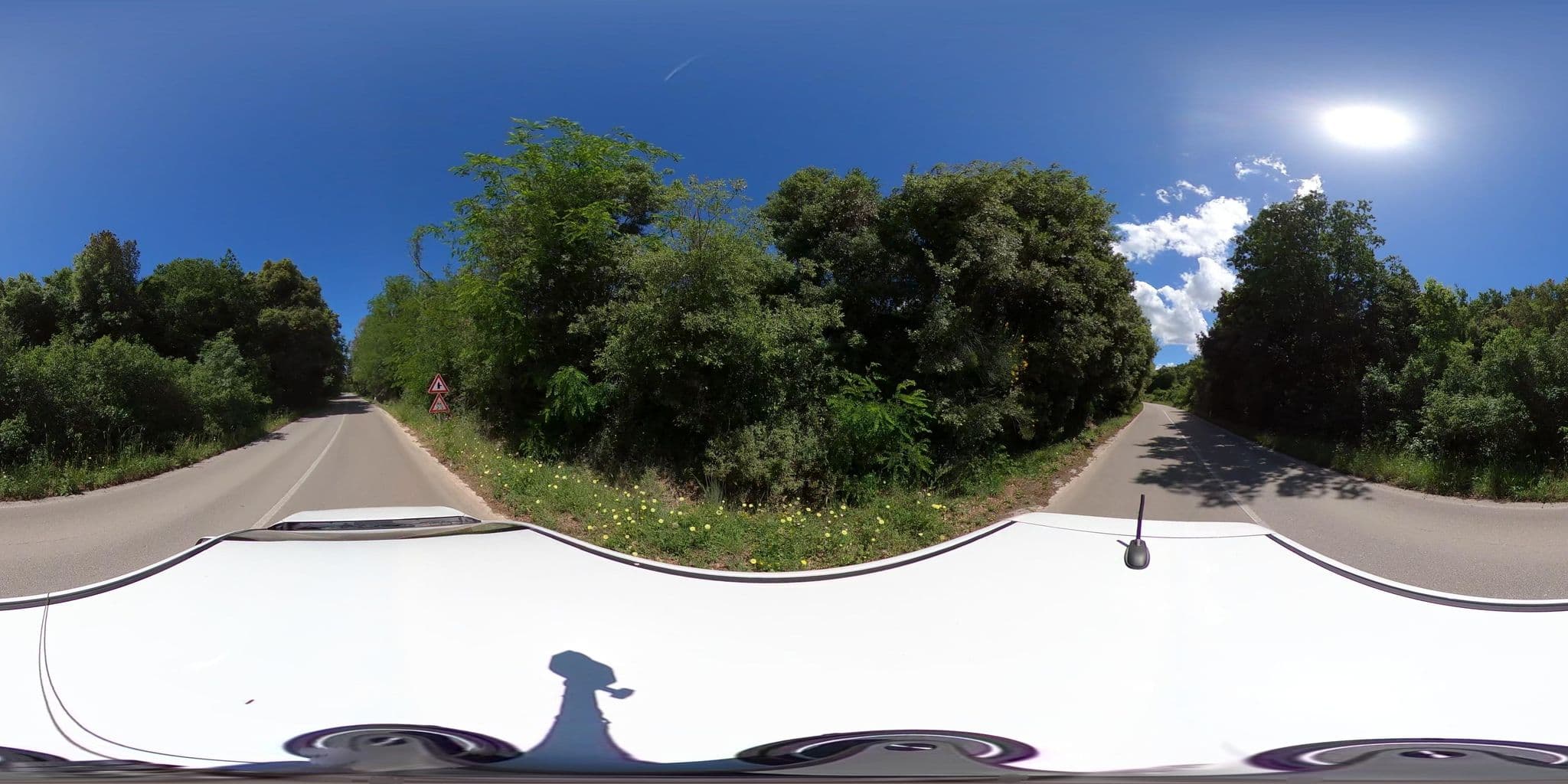 Street view near La Fucinaia Bed and Breakfast, Campiglia Marittima — © momix (CC BY-SA · Mapillary)