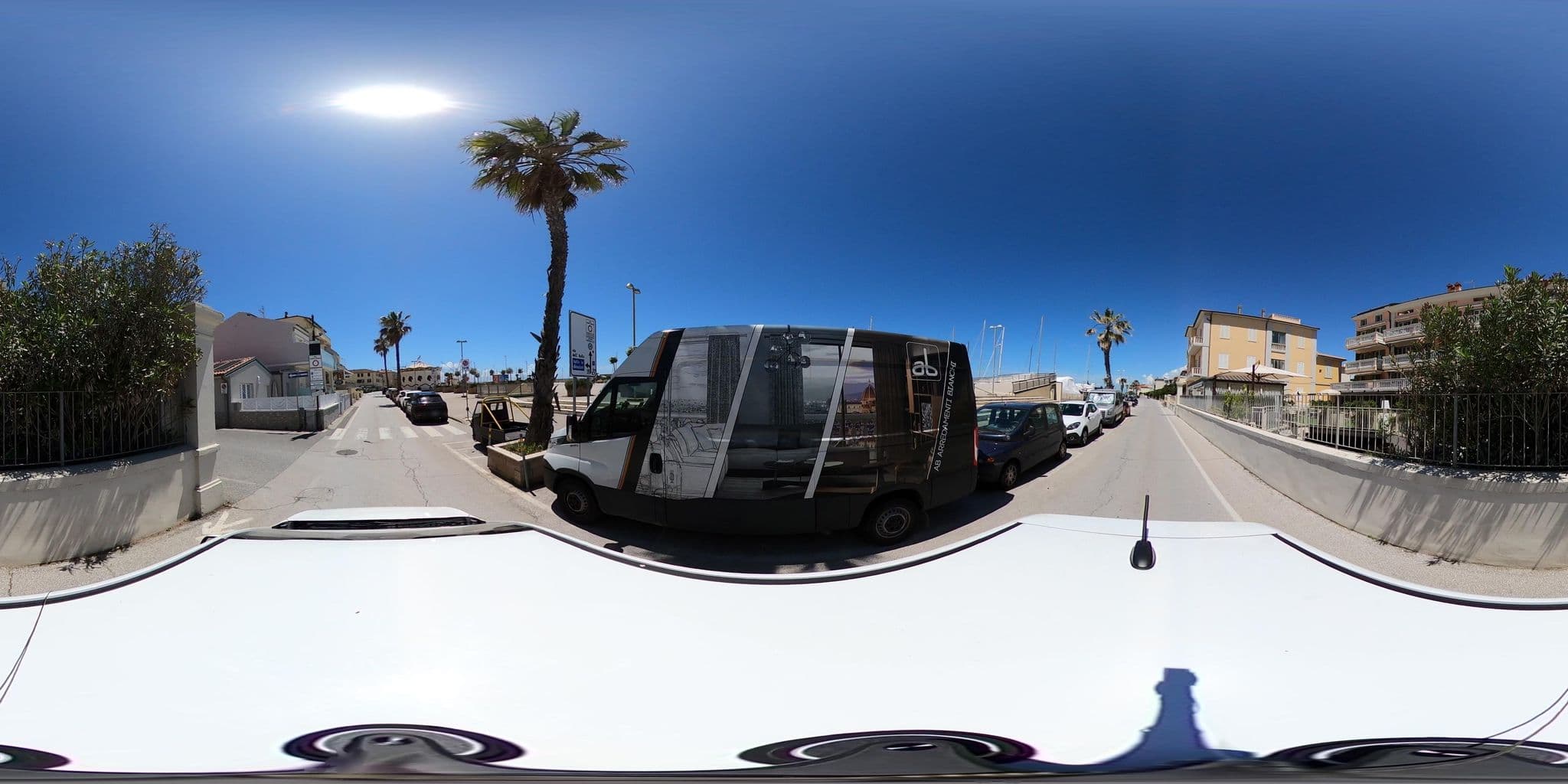 Street view near Zenoni Barbara, San Vincenzo — © momix (CC BY-SA · Mapillary)