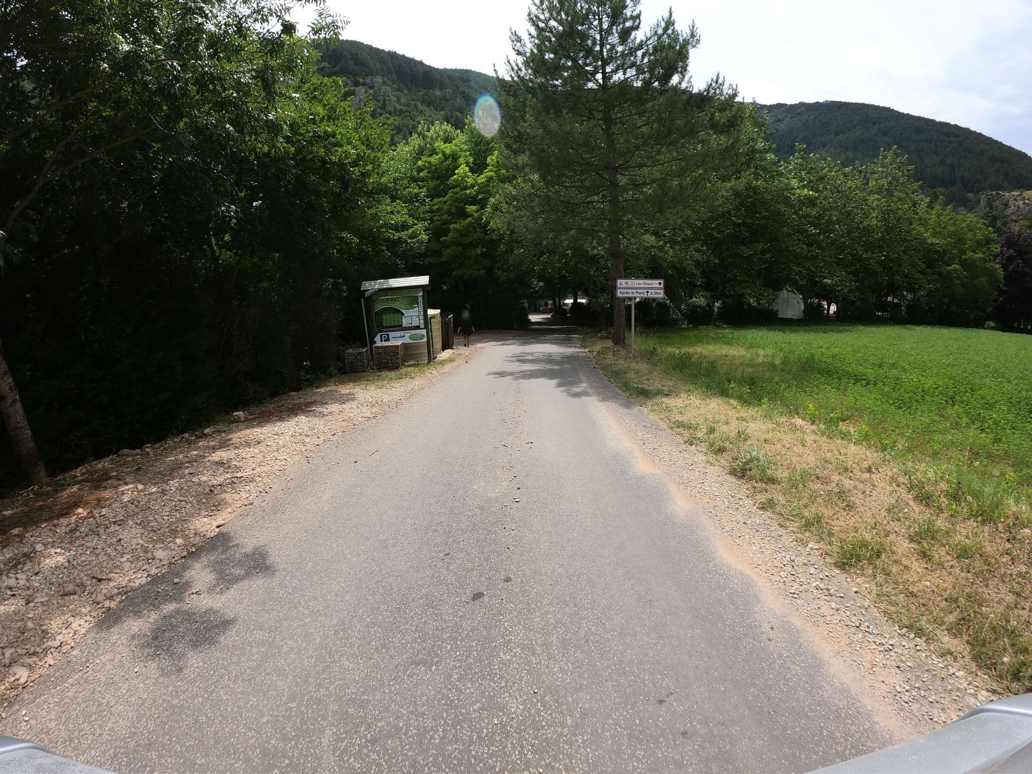Street view near Le Site de Castelbouc, Florac — © joostjakob (CC BY-SA · Mapillary)