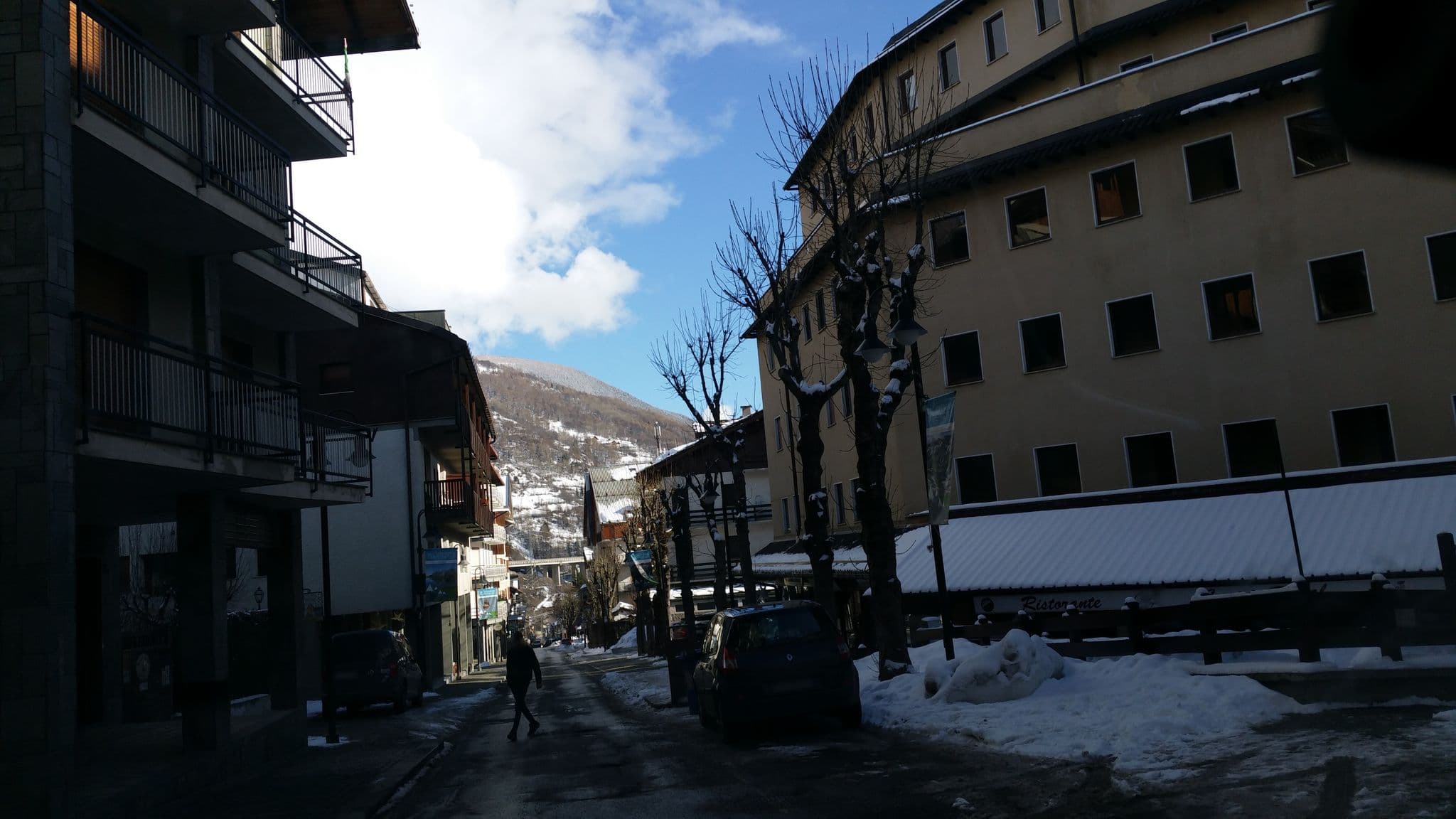 Street view near Bardostudio, Bardonecchia — © alexmodesto73 (CC BY-SA · Mapillary)