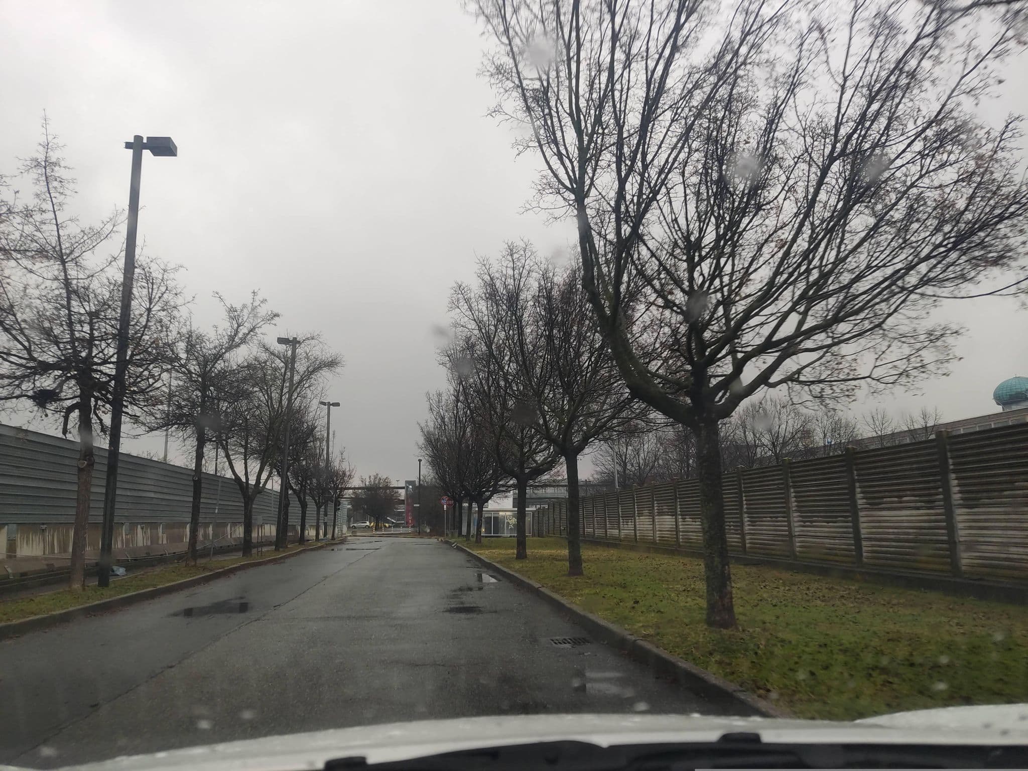 Street view near DoubleTree by Hilton Turin Lingotto, Nizza Millefonti — © archinsegno (CC BY-SA · Mapillary)