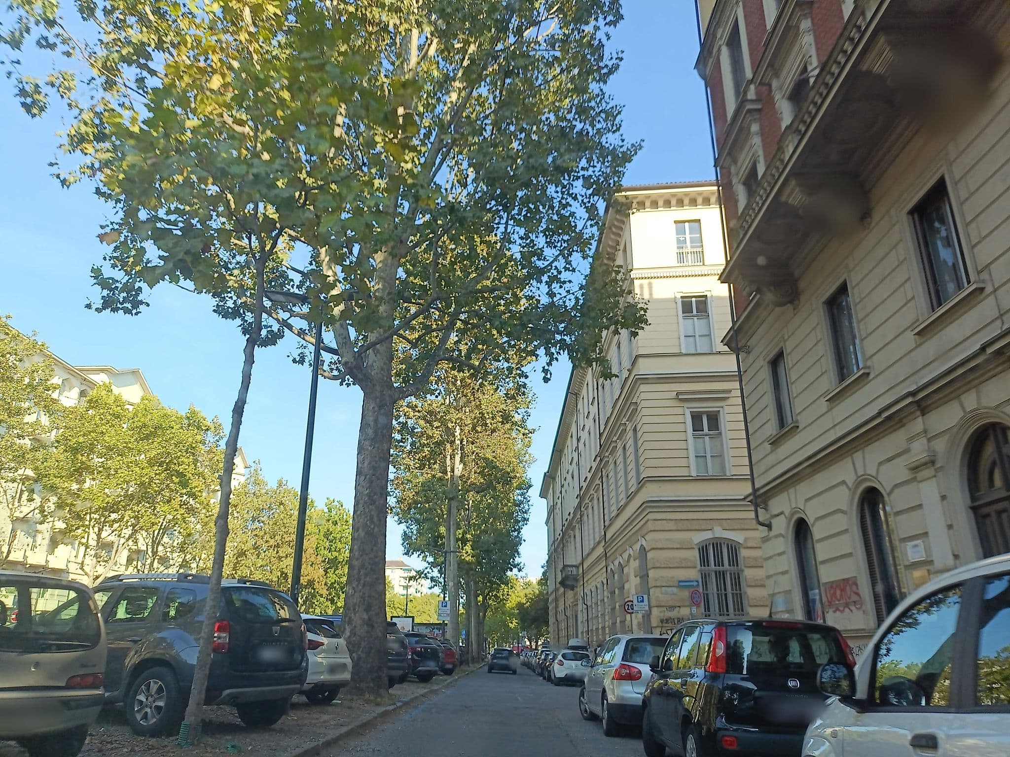 Street view near Liberty Hotel, Cit Turin — © namuit (CC BY-SA · Mapillary)