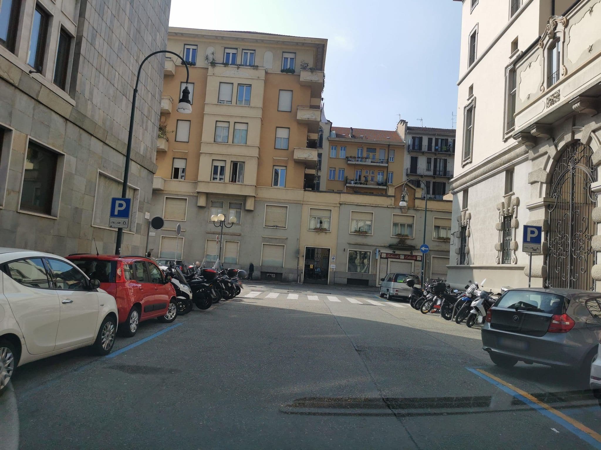 Street view near AllegroItalia Golden Palace Hotel, Centro — © canfe (CC BY-SA · Mapillary)