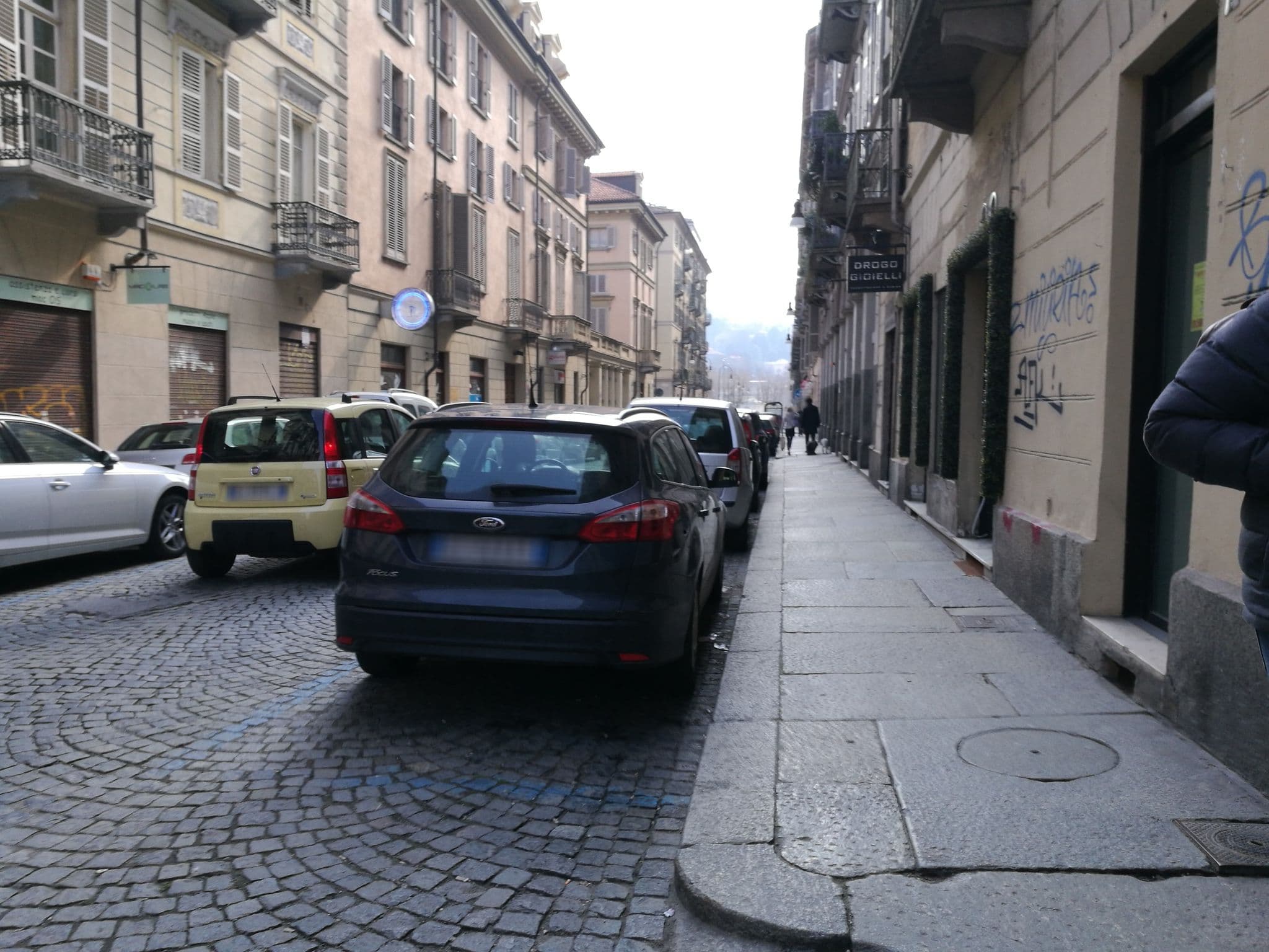 Street view near Cortile 39, Circoiscrizione I — © zorzan_fabiola (CC BY-SA · Mapillary)